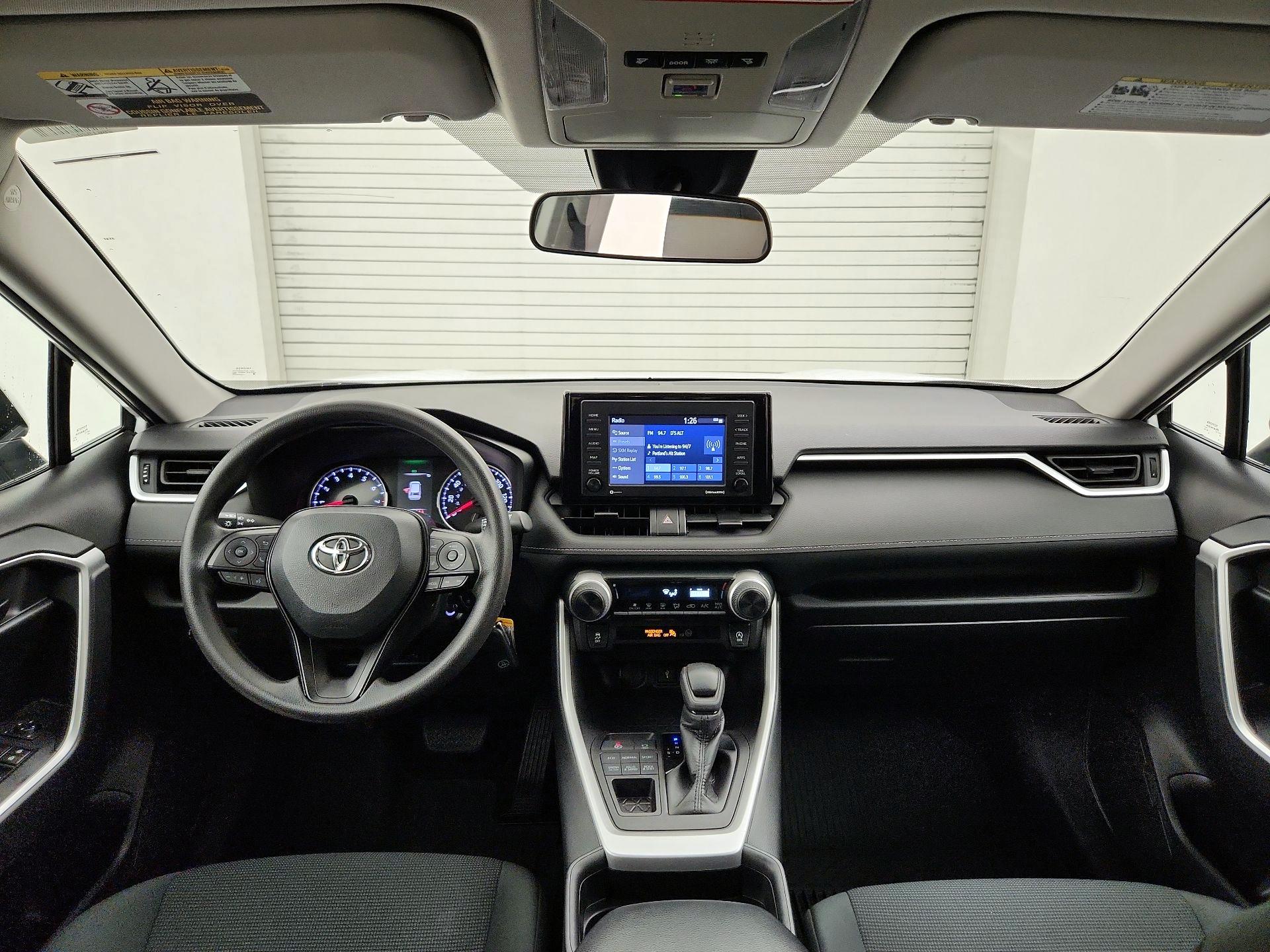 Thumbnail: 2021 Toyota RAV4 - 9