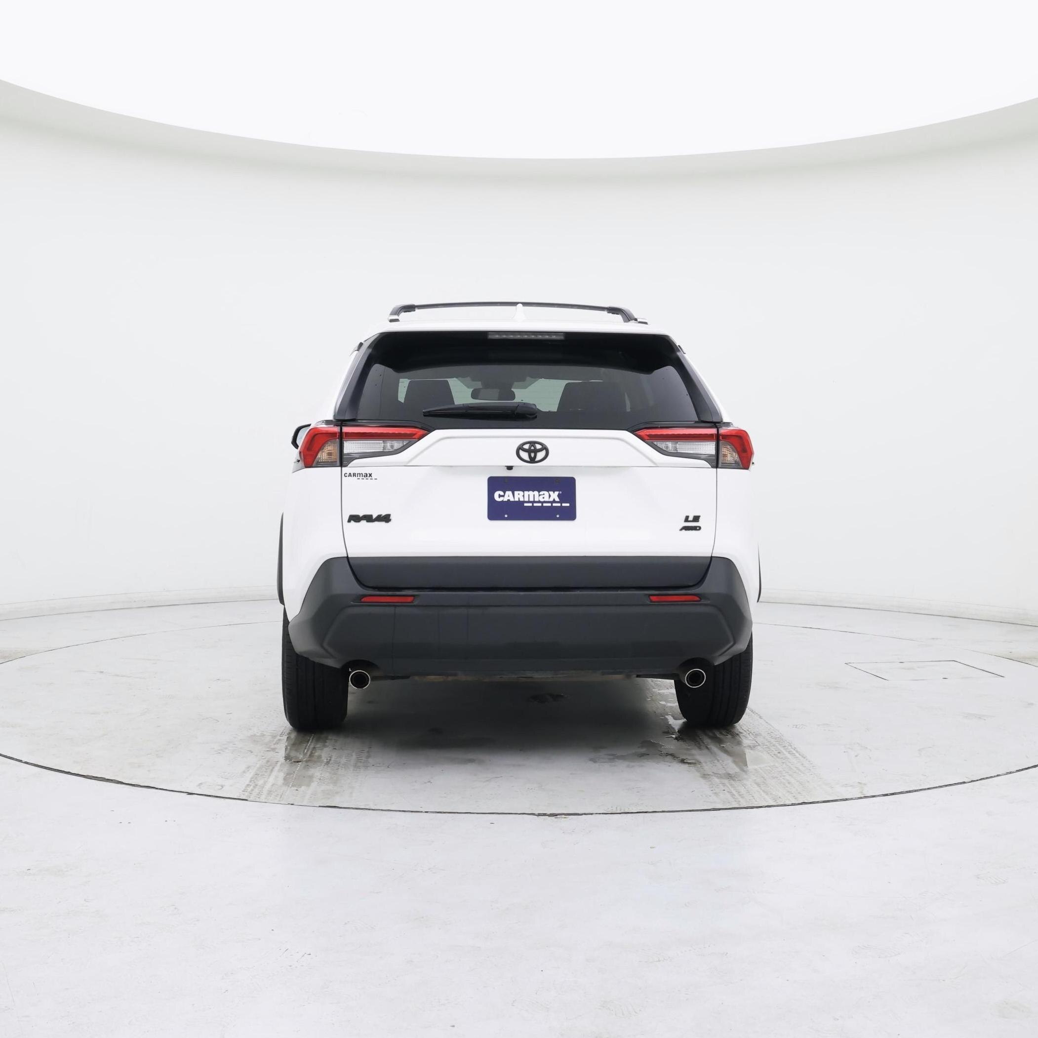 Thumbnail: 2021 Toyota RAV4 - 6