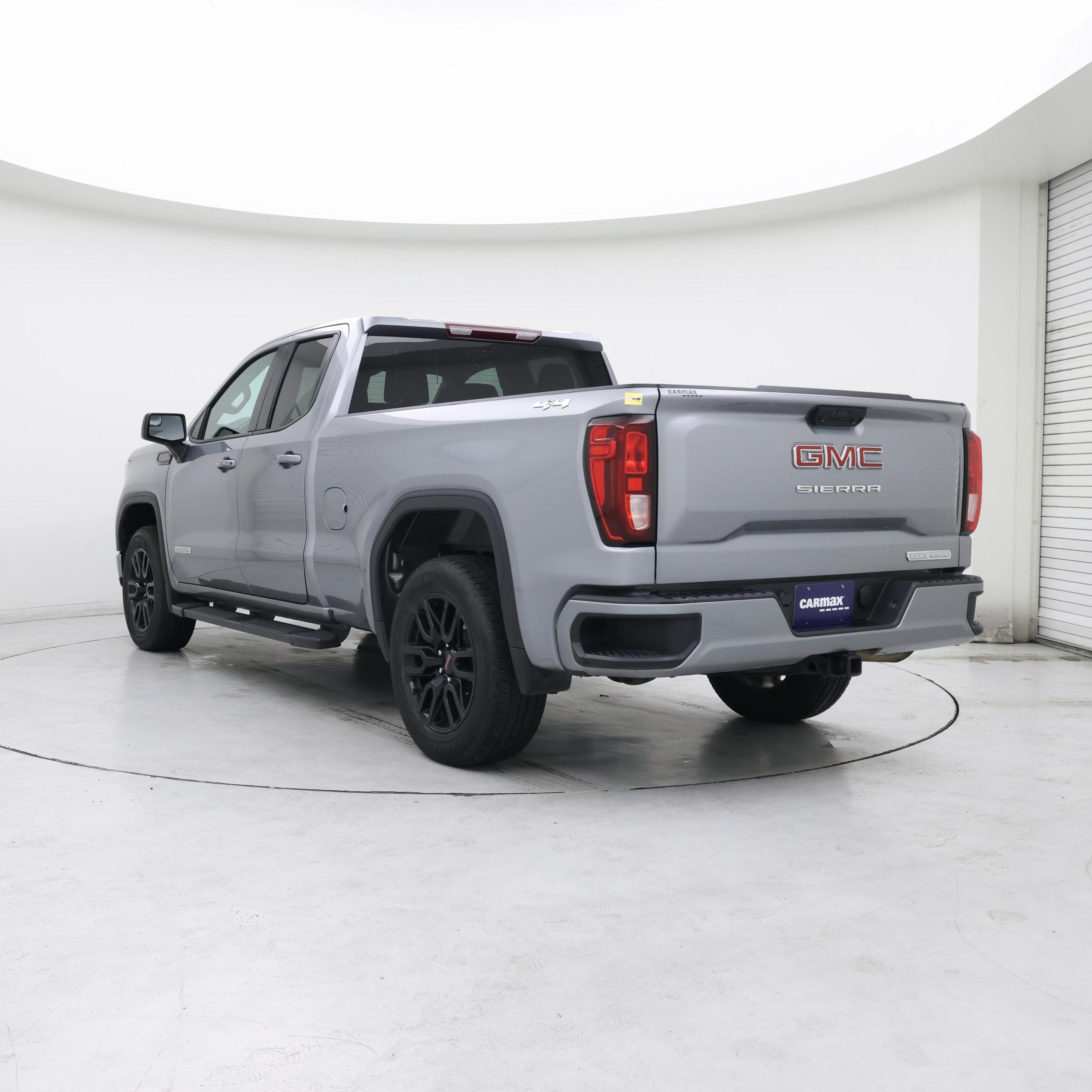 Thumbnail: 2023 GMC Sierra 1500 - 2