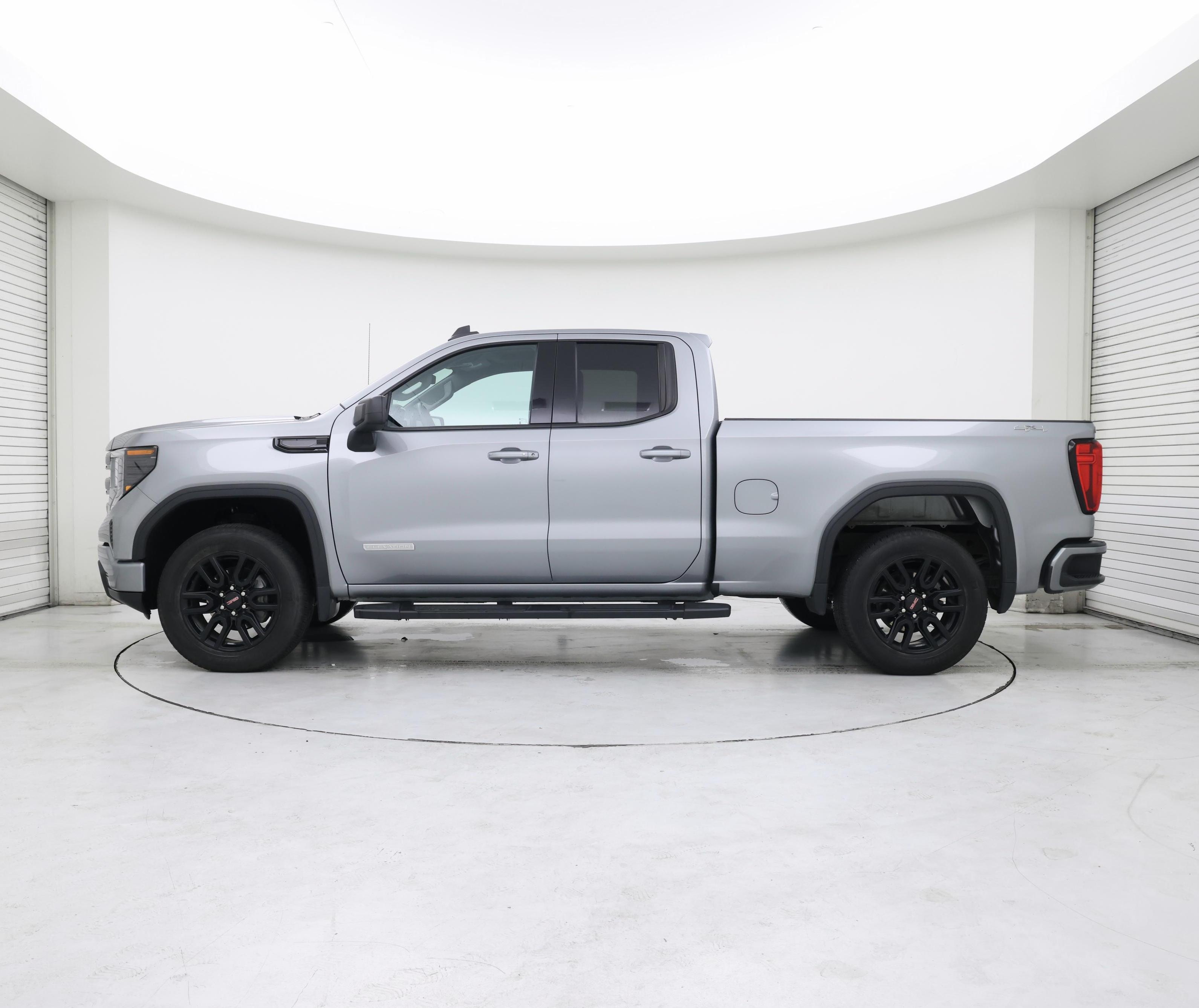 Thumbnail: 2023 GMC Sierra 1500 - 3