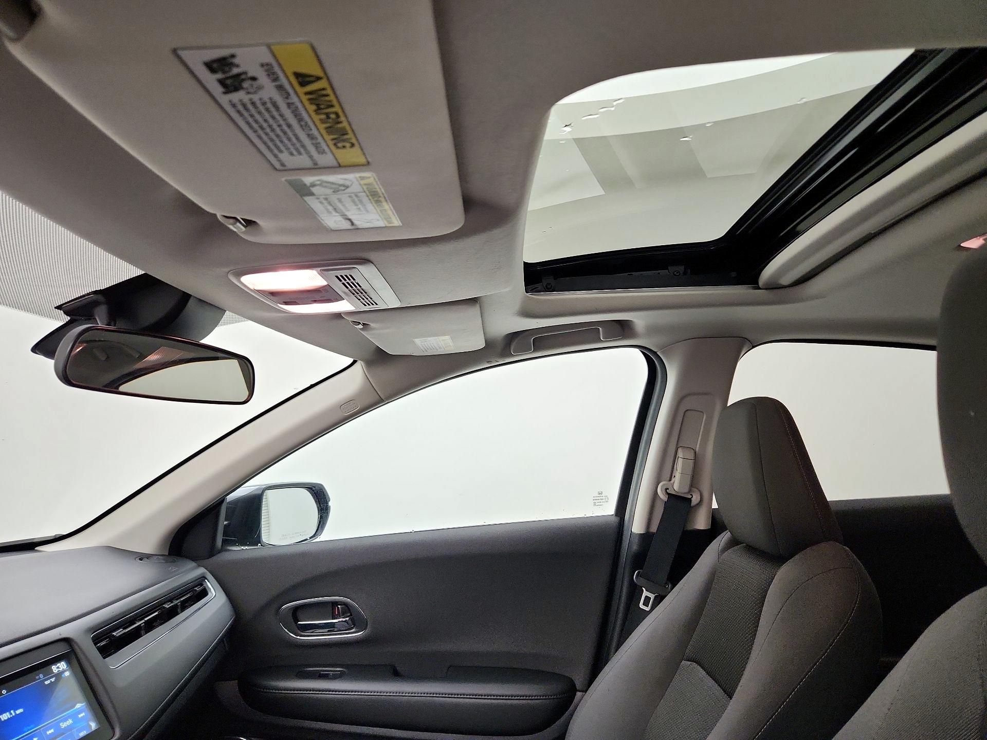 Thumbnail: 2022 Honda HR-V - 19