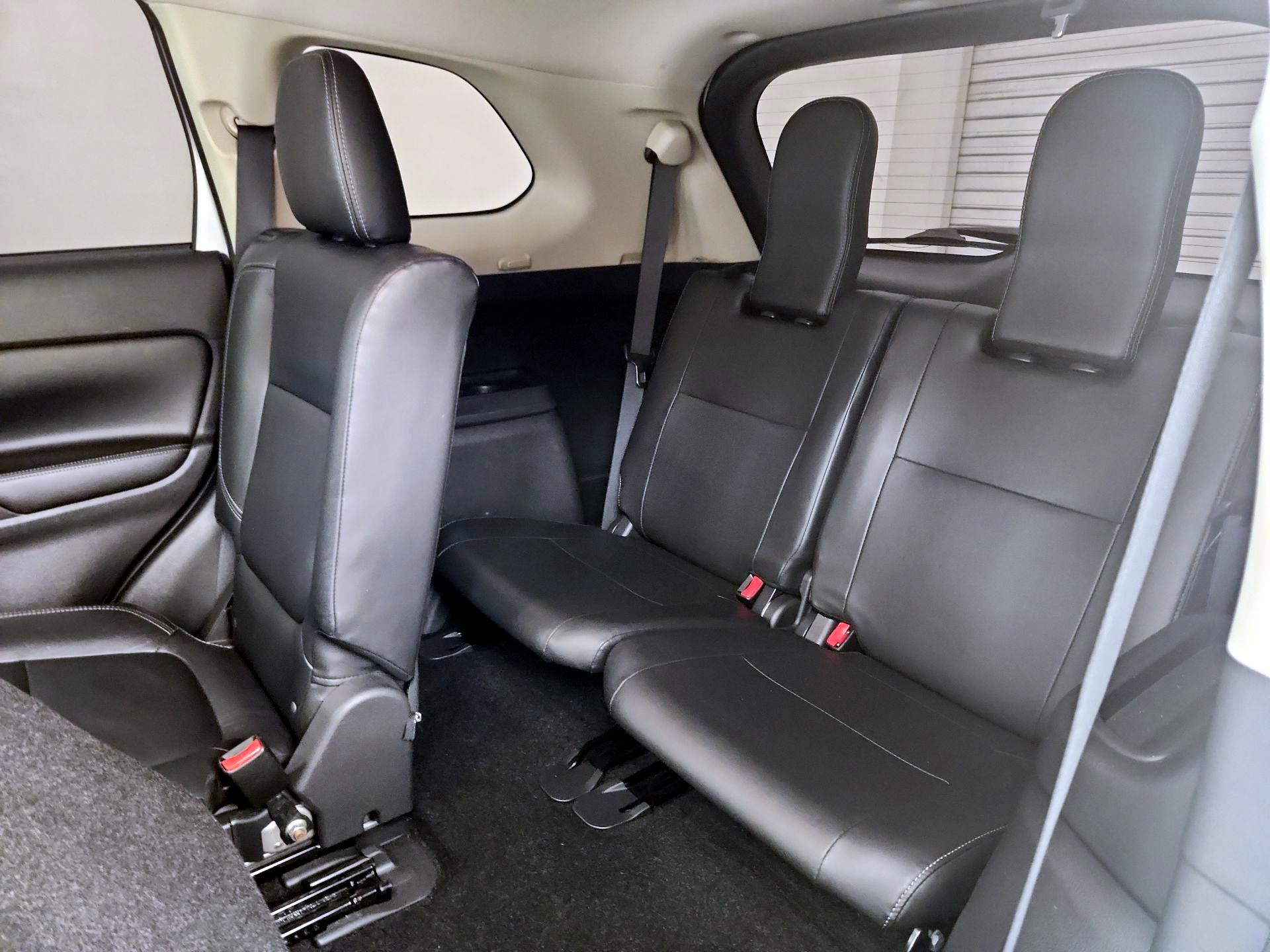 Thumbnail: 2019 Mitsubishi Outlander - 20