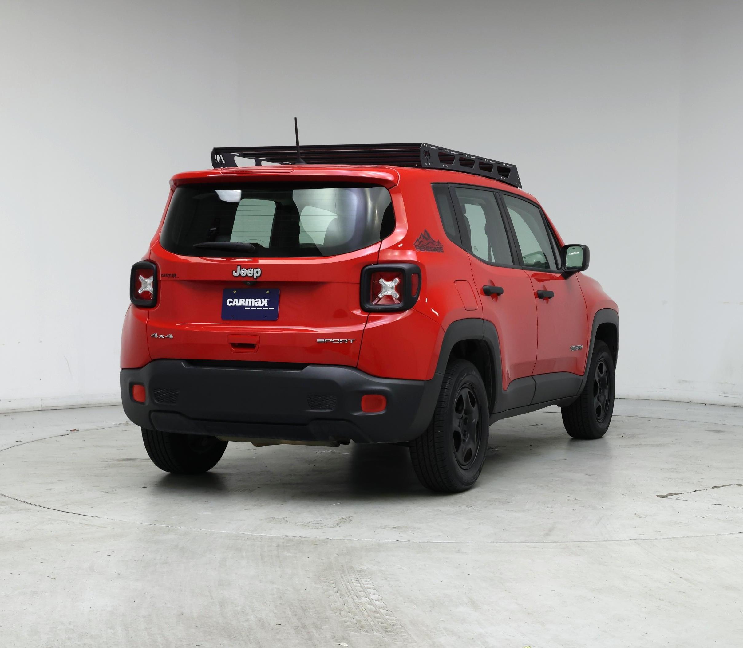 Thumbnail: 2018 Jeep Renegade - 8