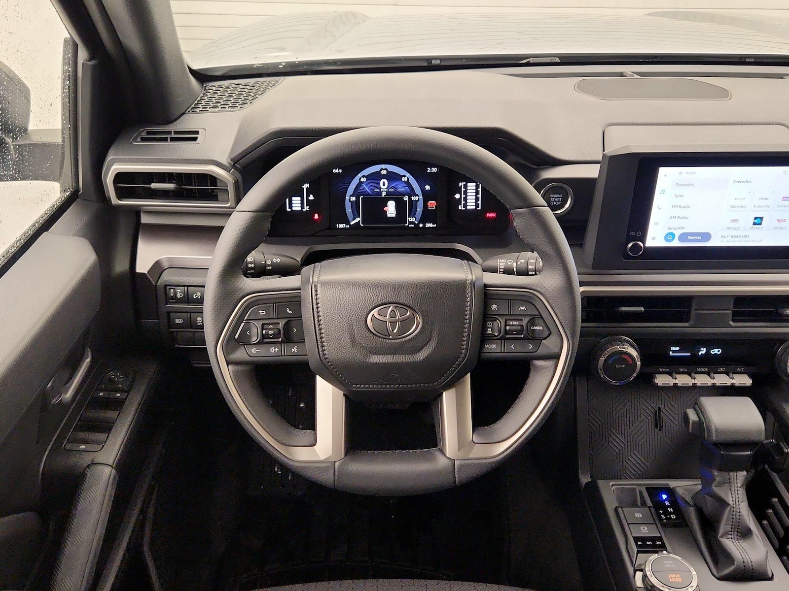 2026 Toyota 4Runner SR5 - Photo 11