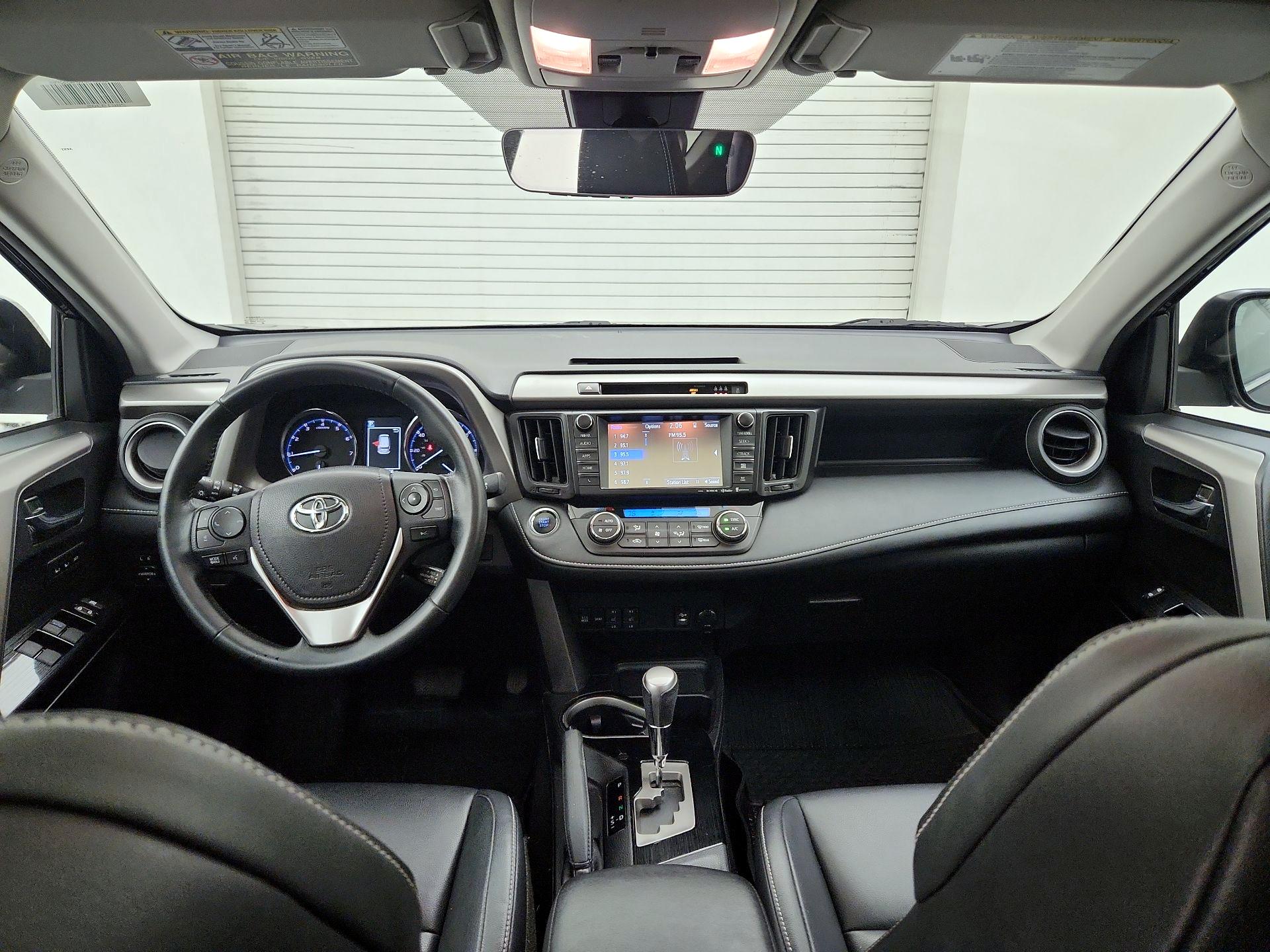 Thumbnail: 2017 Toyota RAV4 - 9