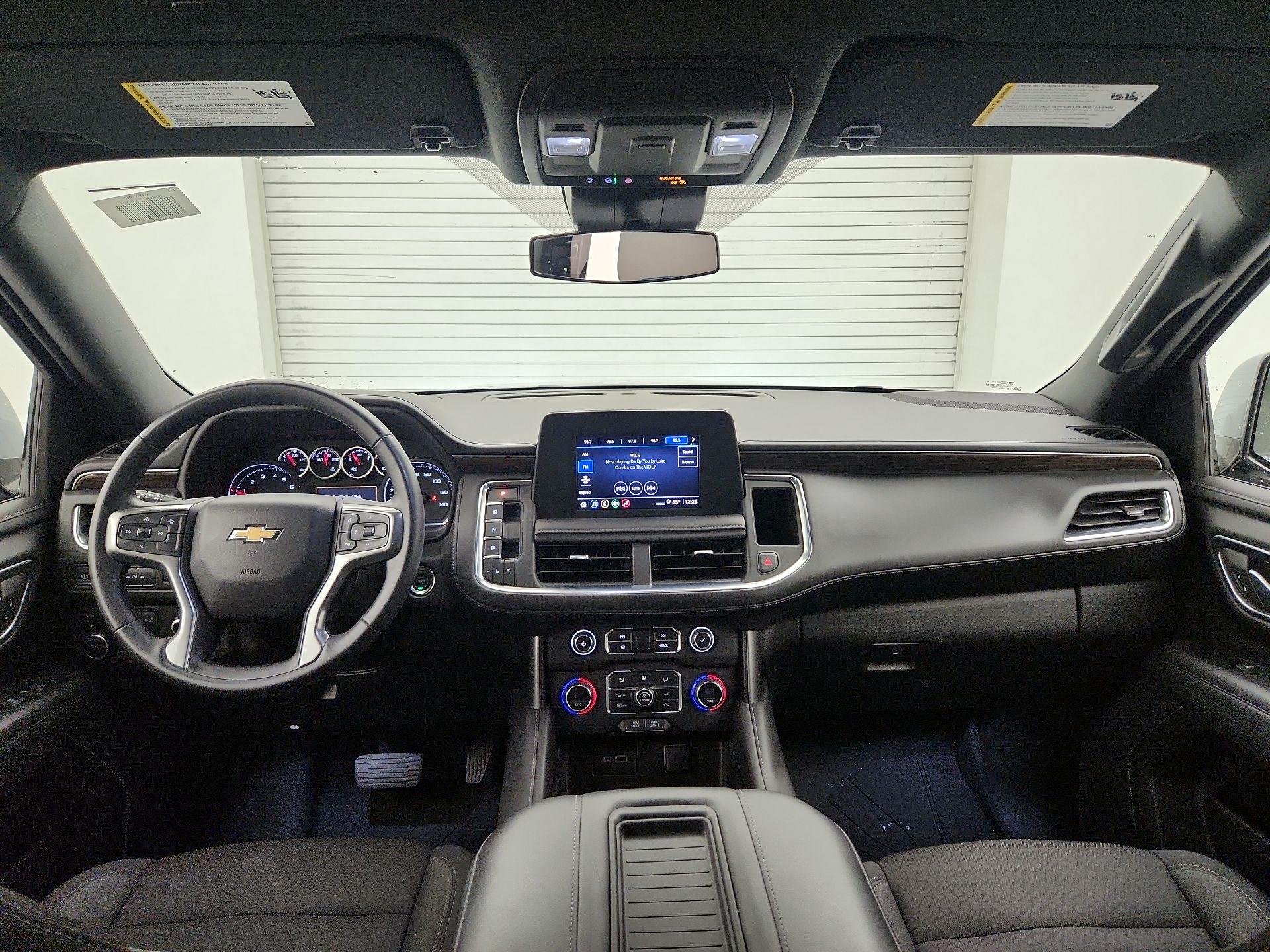 Thumbnail: 2023 Chevrolet Suburban - 9