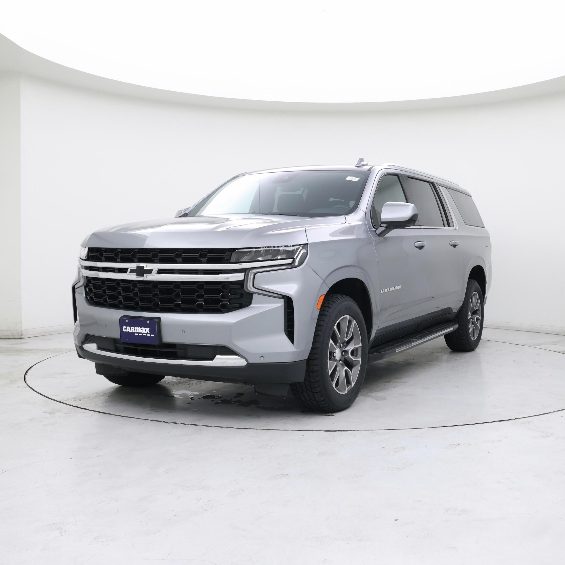 Thumbnail: 2023 Chevrolet Suburban - 4
