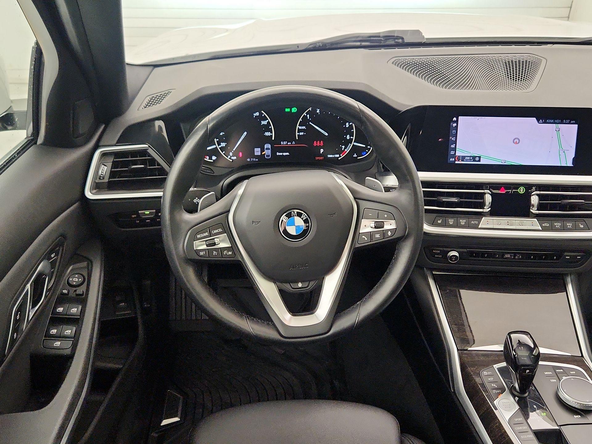 Thumbnail: 2020 BMW 3 Series - 10
