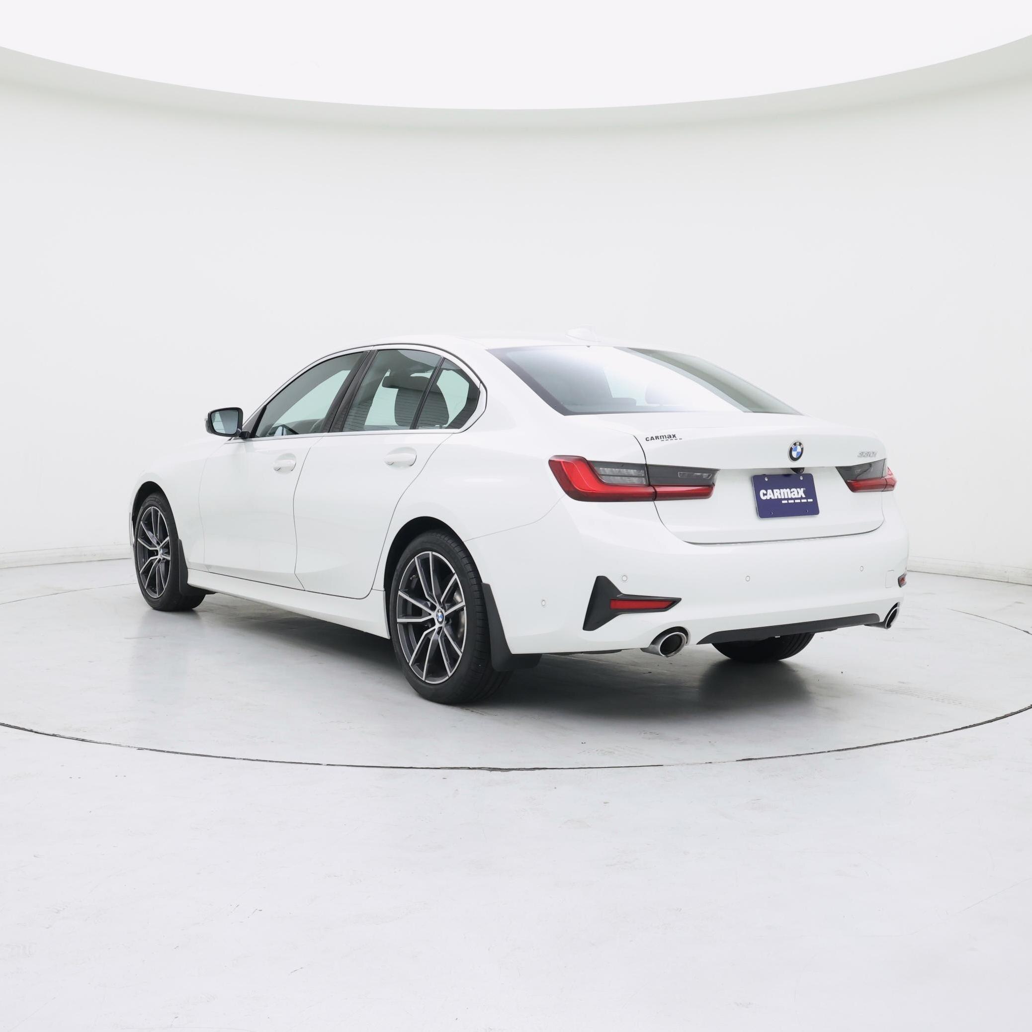 Thumbnail: 2020 BMW 3 Series - 2