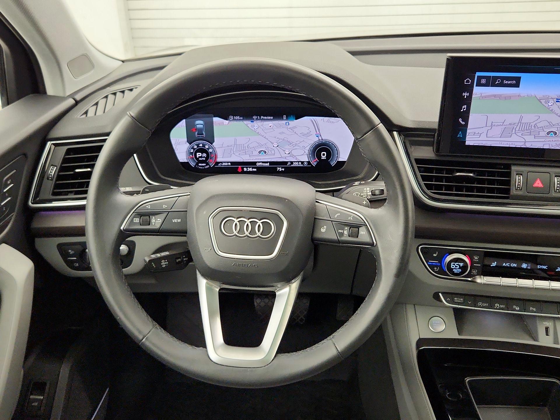 Thumbnail: 2023 Audi Q5 - 10