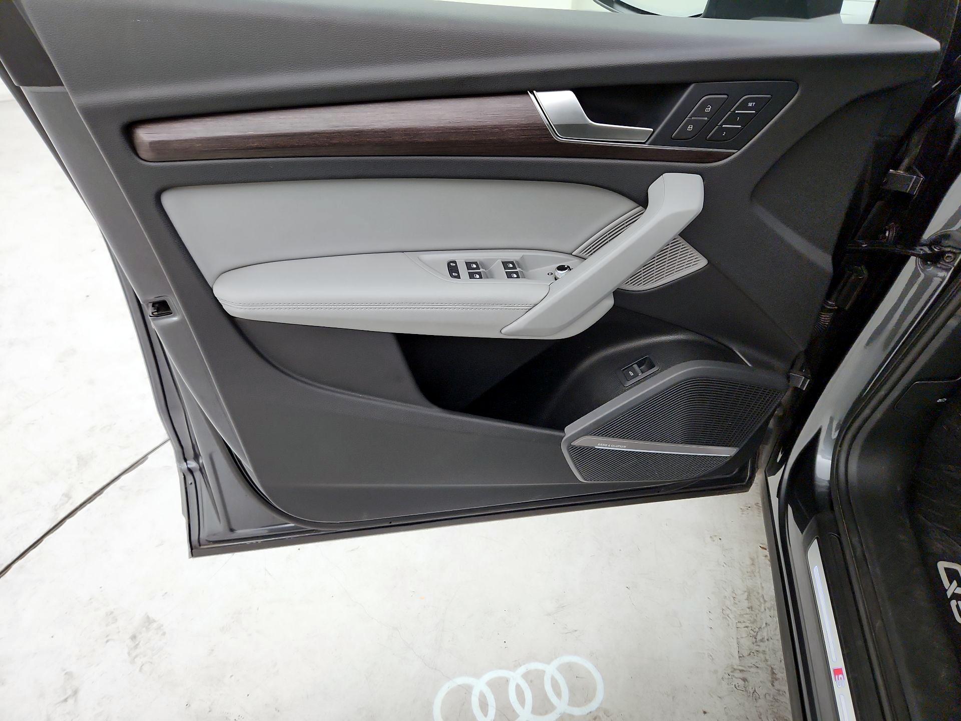 Thumbnail: 2023 Audi Q5 - 12
