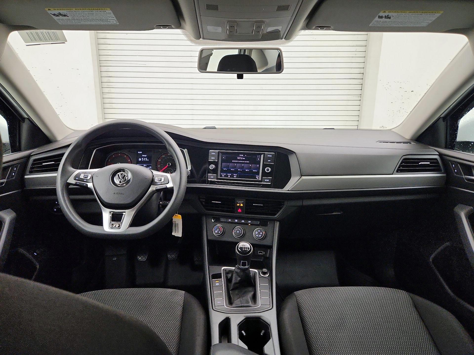 Thumbnail: 2019 Volkswagen Jetta - 9