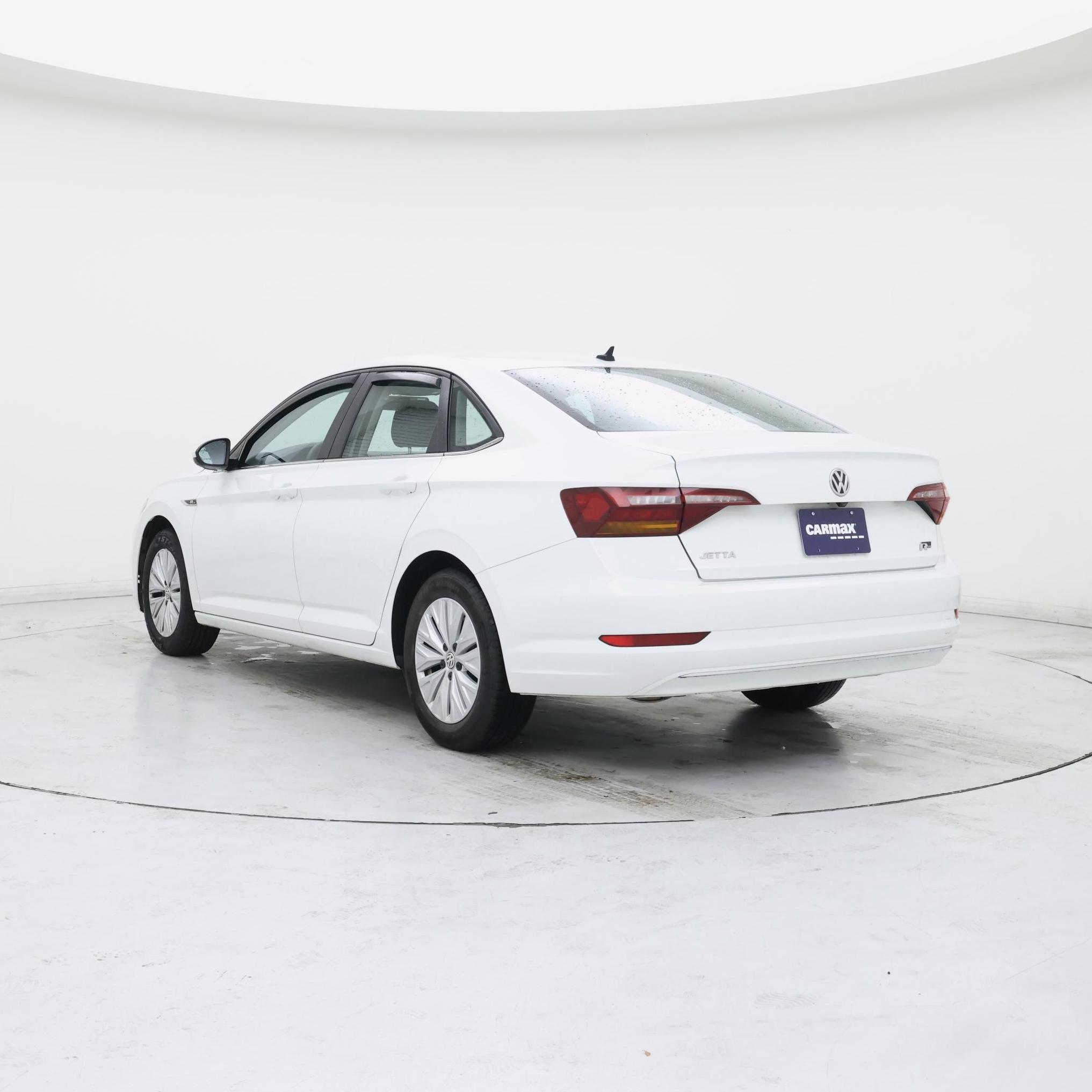 Thumbnail: 2019 Volkswagen Jetta - 2