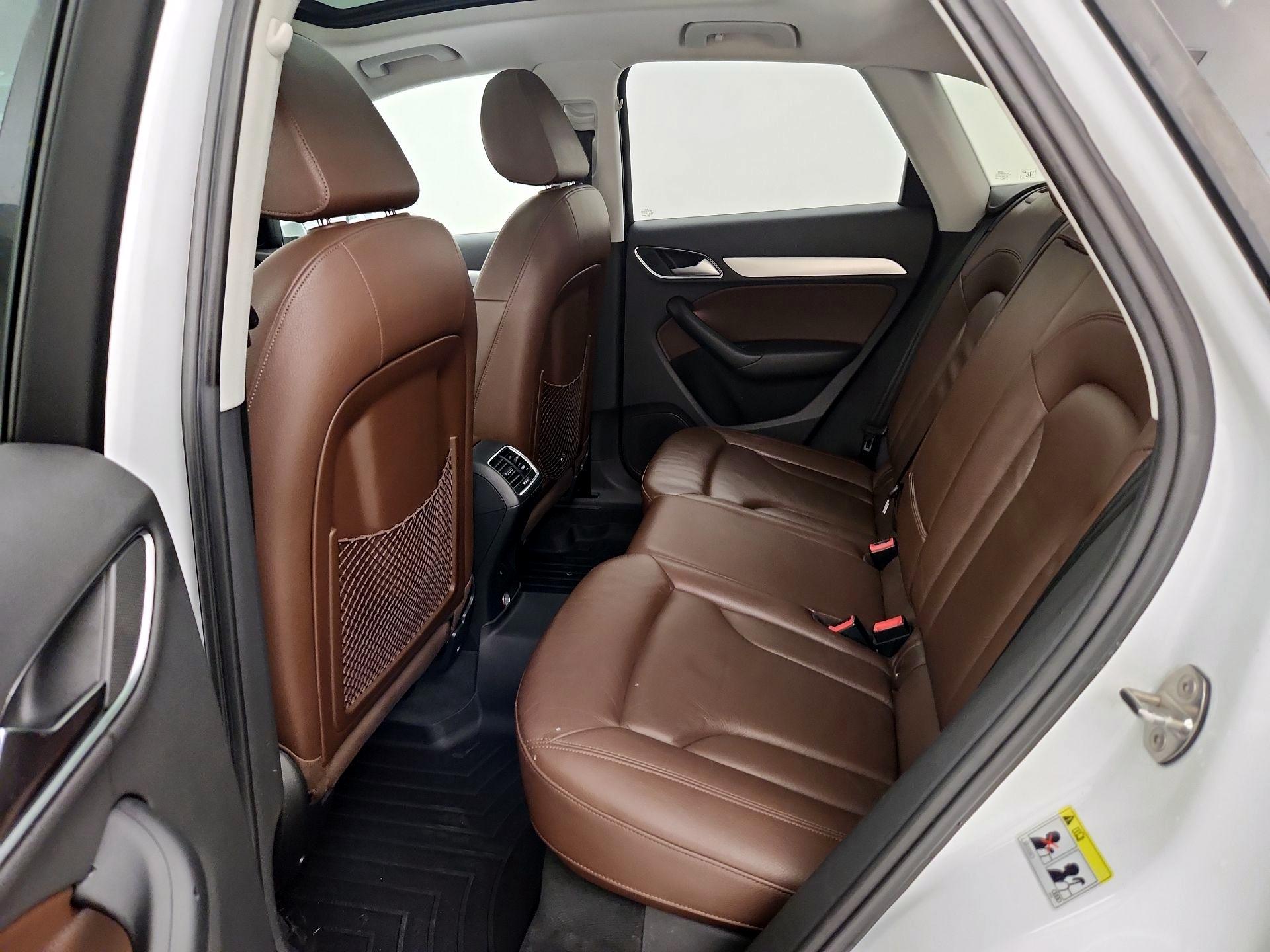 Thumbnail: 2015 Audi Q3 - 18