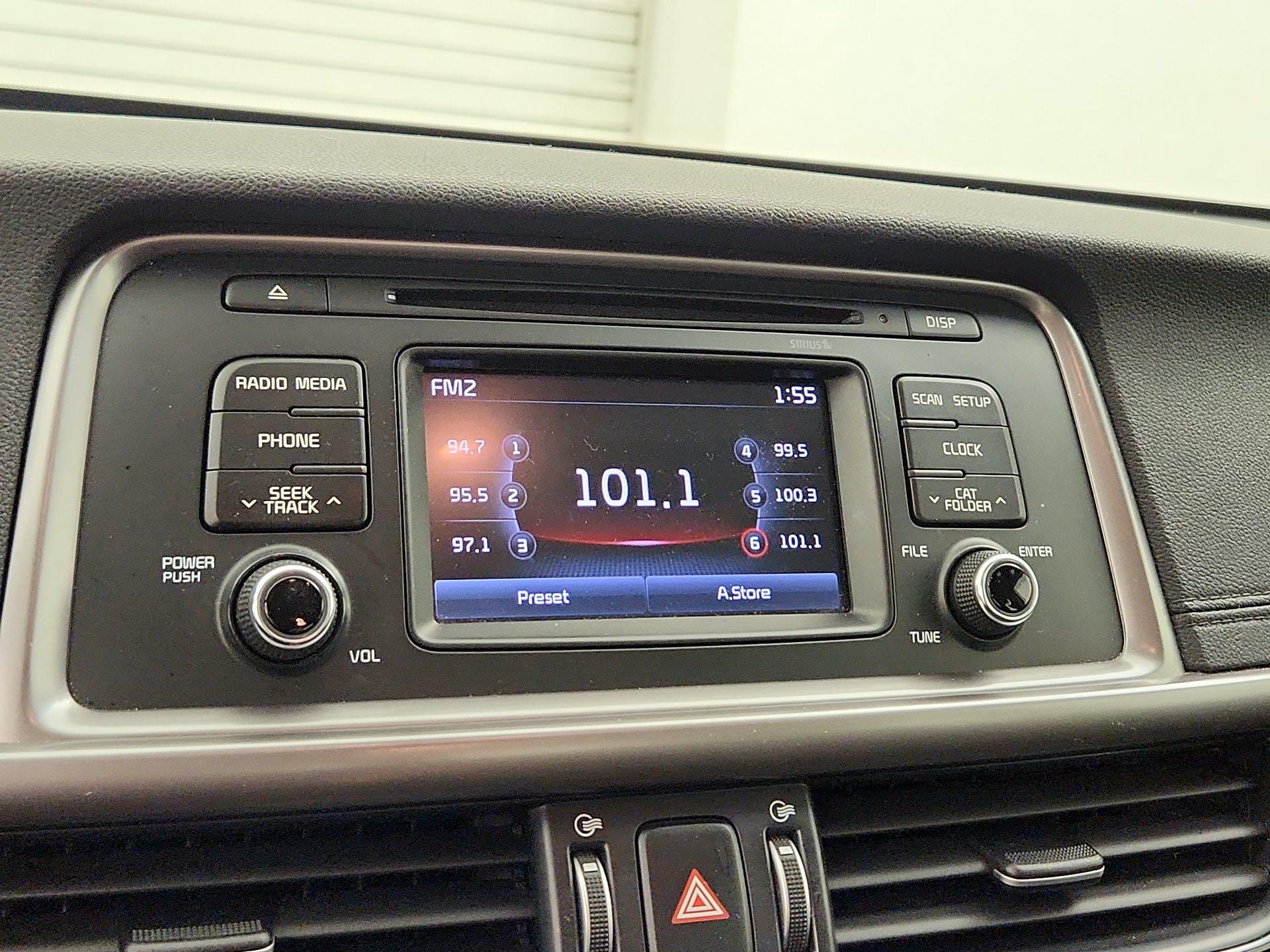 Thumbnail: 2016 Kia Optima - 15
