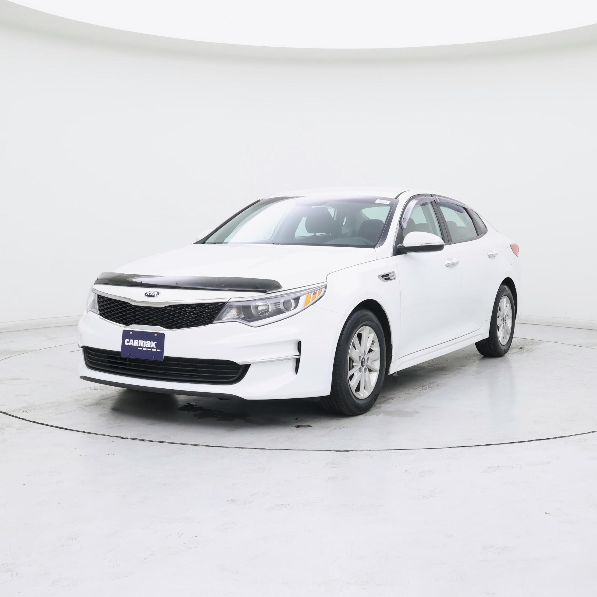 Thumbnail: 2016 Kia Optima - 4