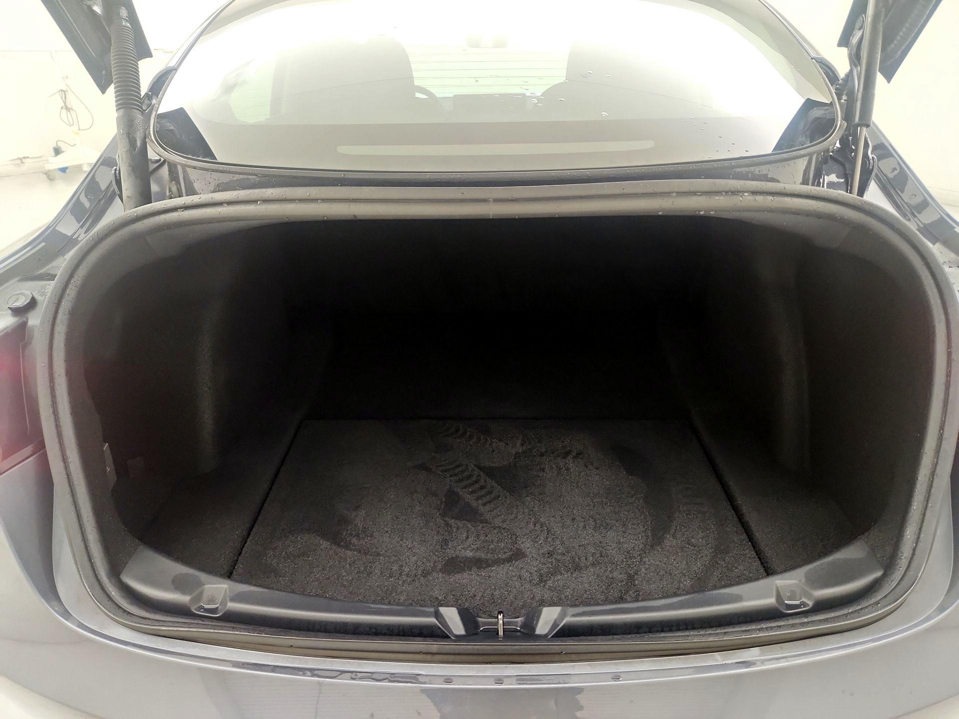 Thumbnail: 2023 Tesla Model 3 - 20