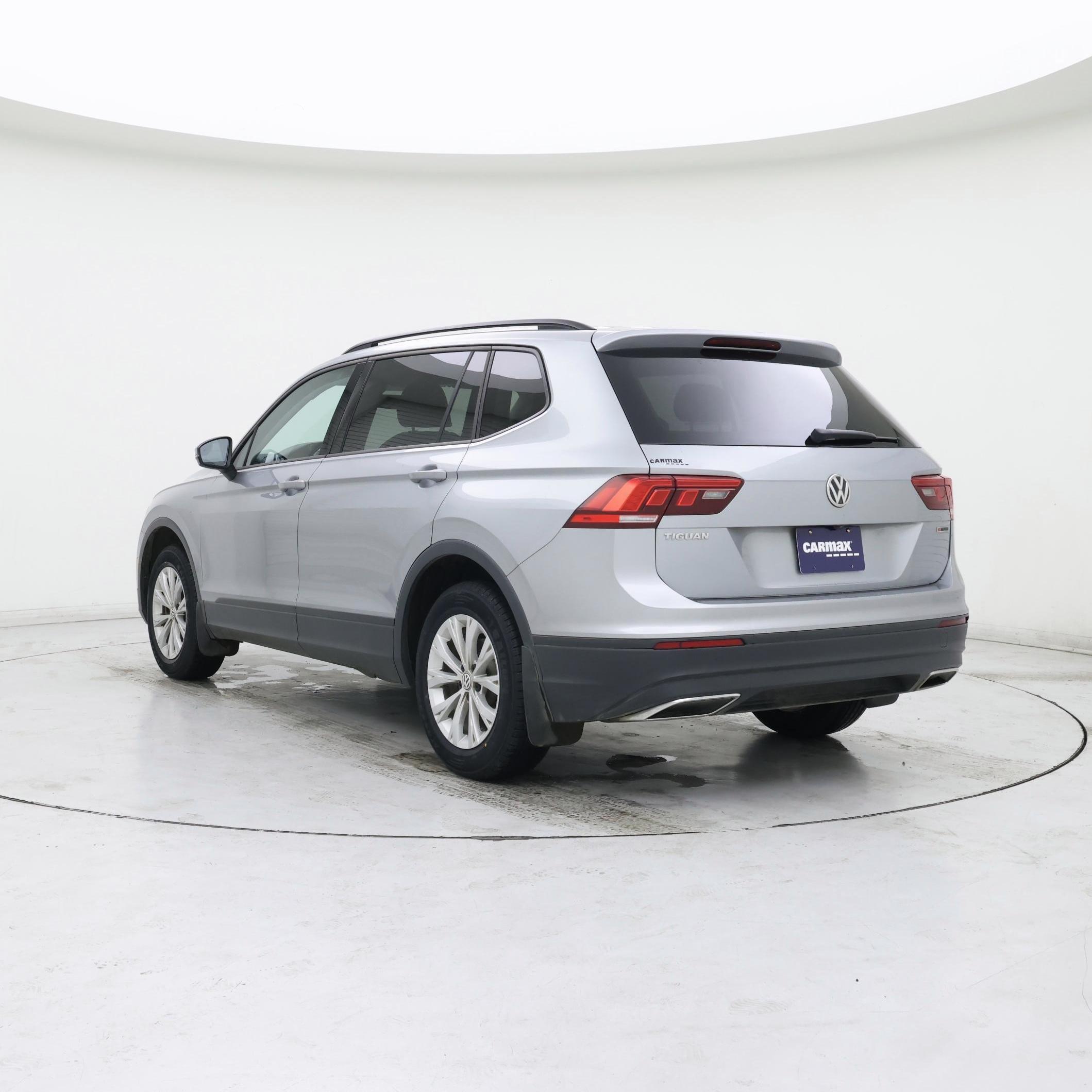 Thumbnail: 2019 Volkswagen Tiguan - 2