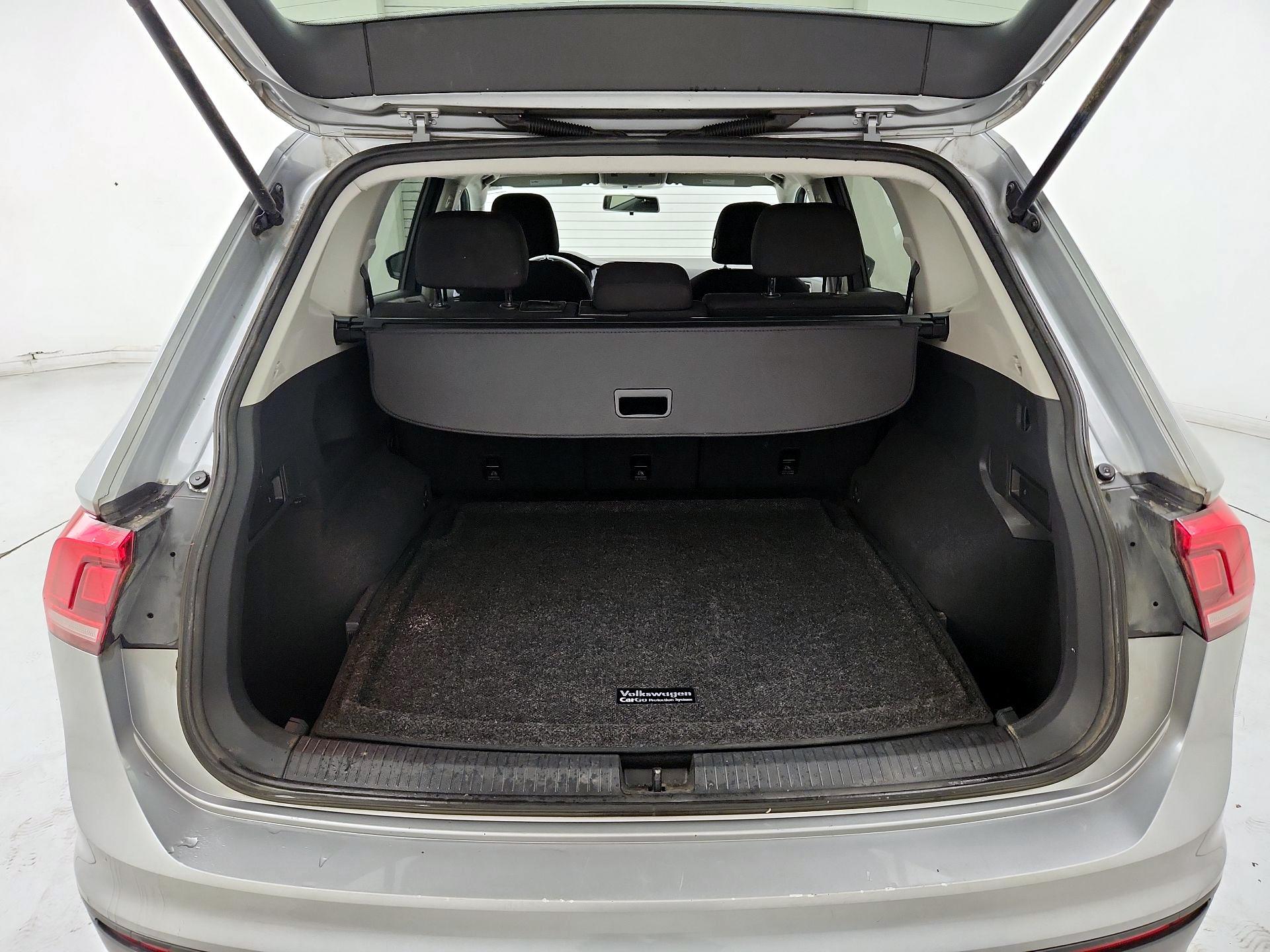 Thumbnail: 2019 Volkswagen Tiguan - 20