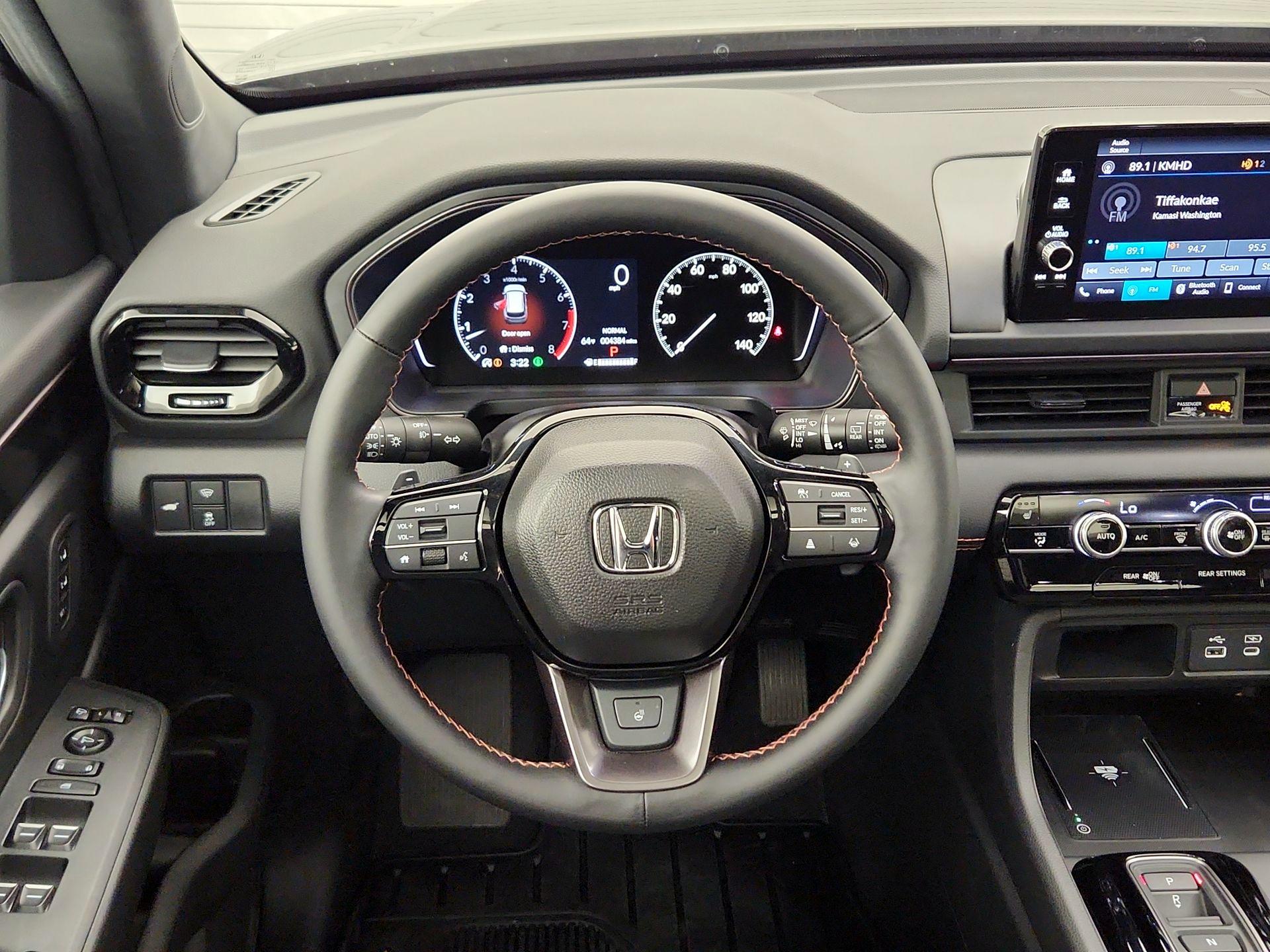 Thumbnail: 2025 Honda Pilot - 10