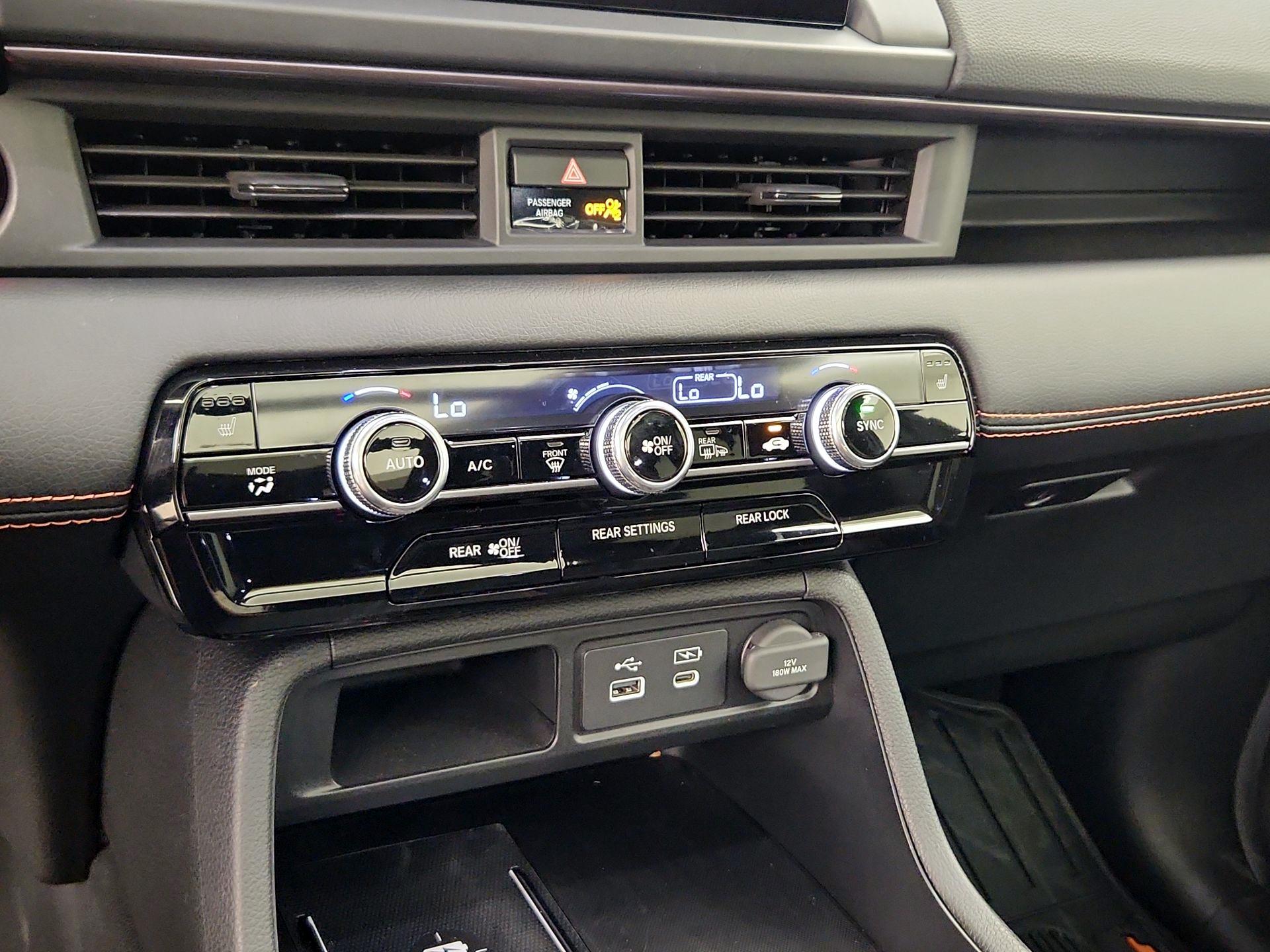 Thumbnail: 2025 Honda Pilot - 16
