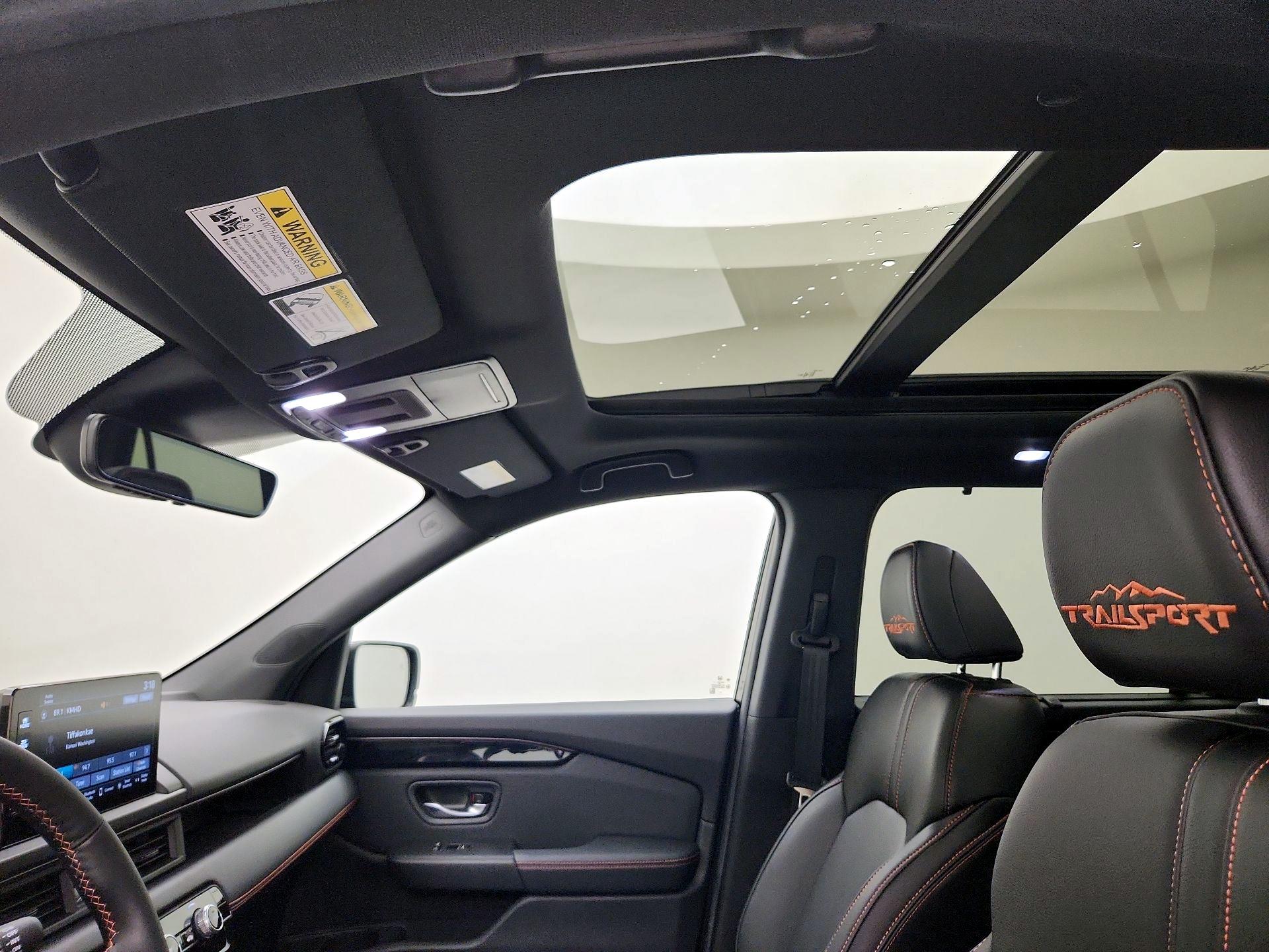 Thumbnail: 2025 Honda Pilot - 19