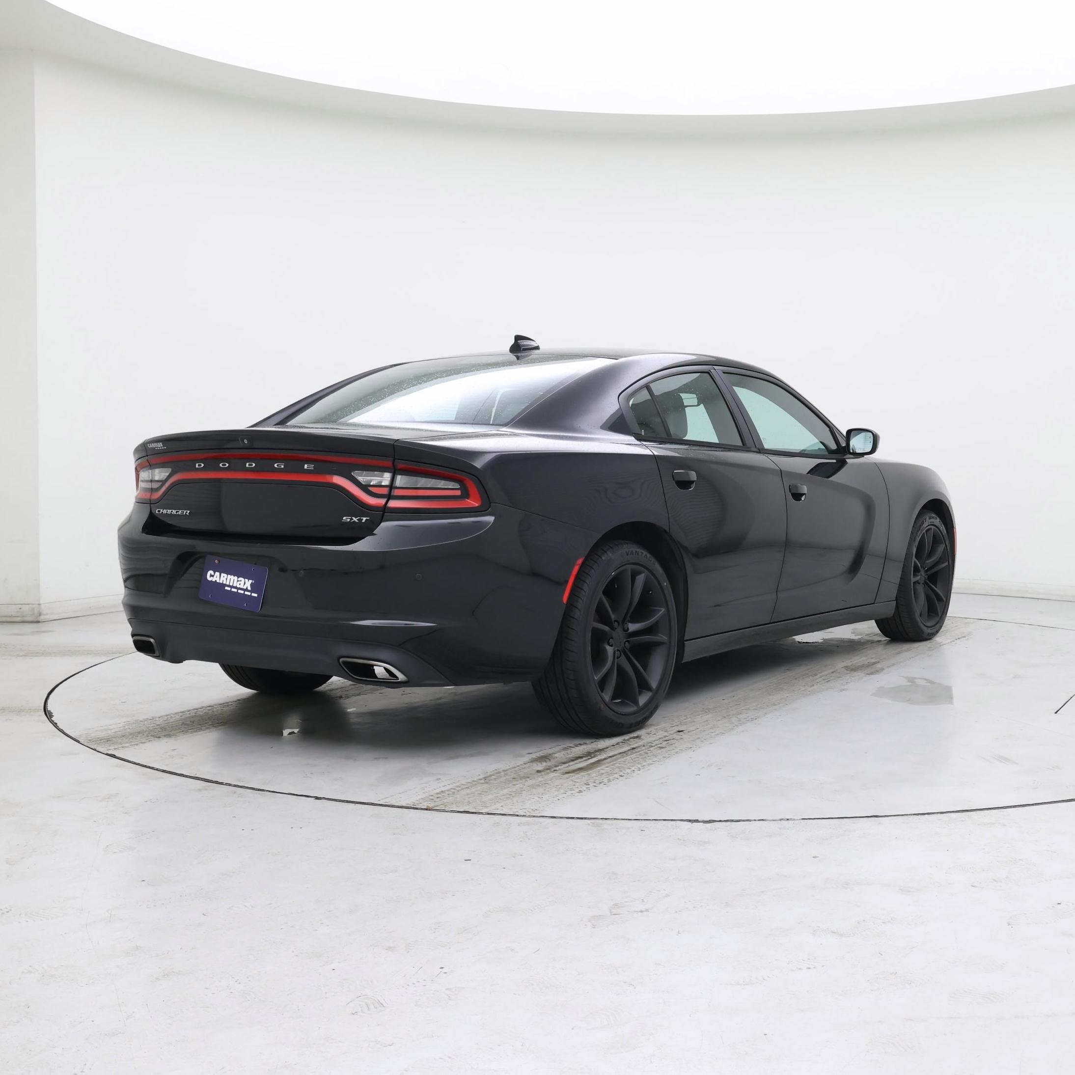 Thumbnail: 2015 Dodge Charger - 8