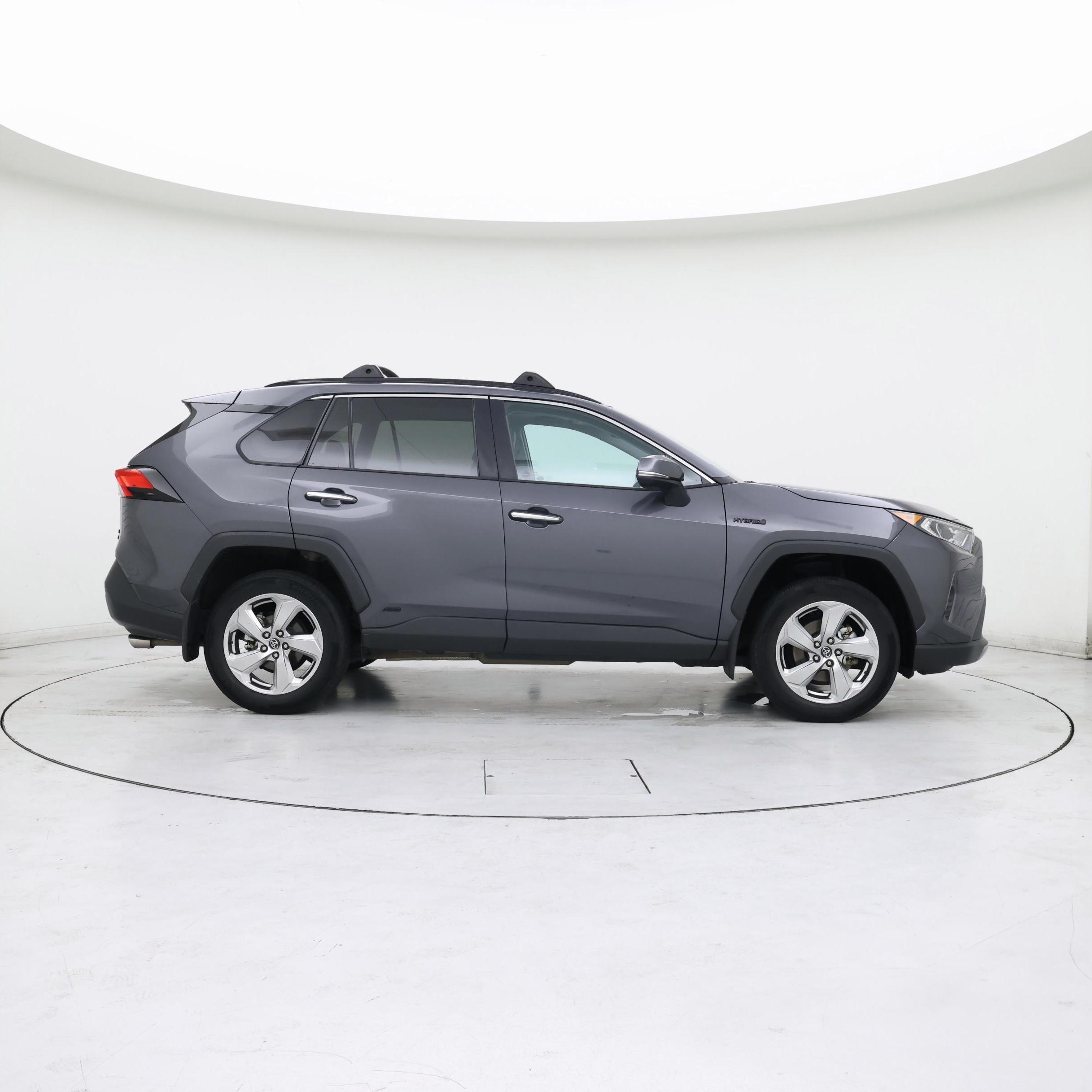 Thumbnail: 2020 Toyota RAV4 - 7