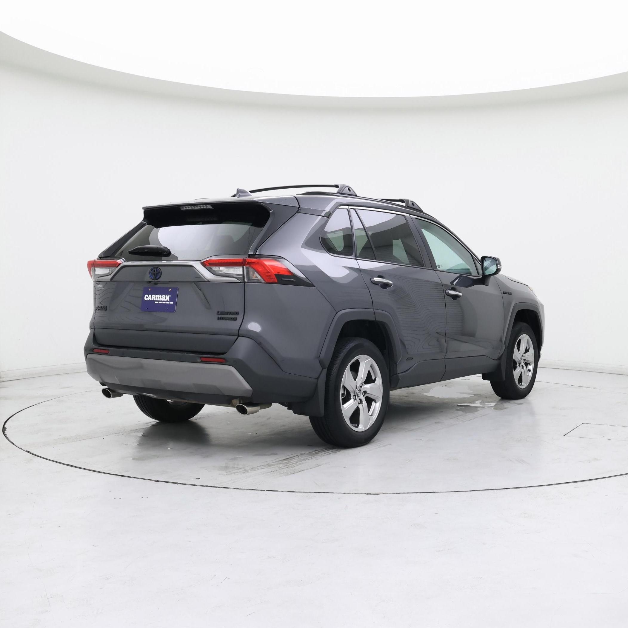 Thumbnail: 2020 Toyota RAV4 - 8