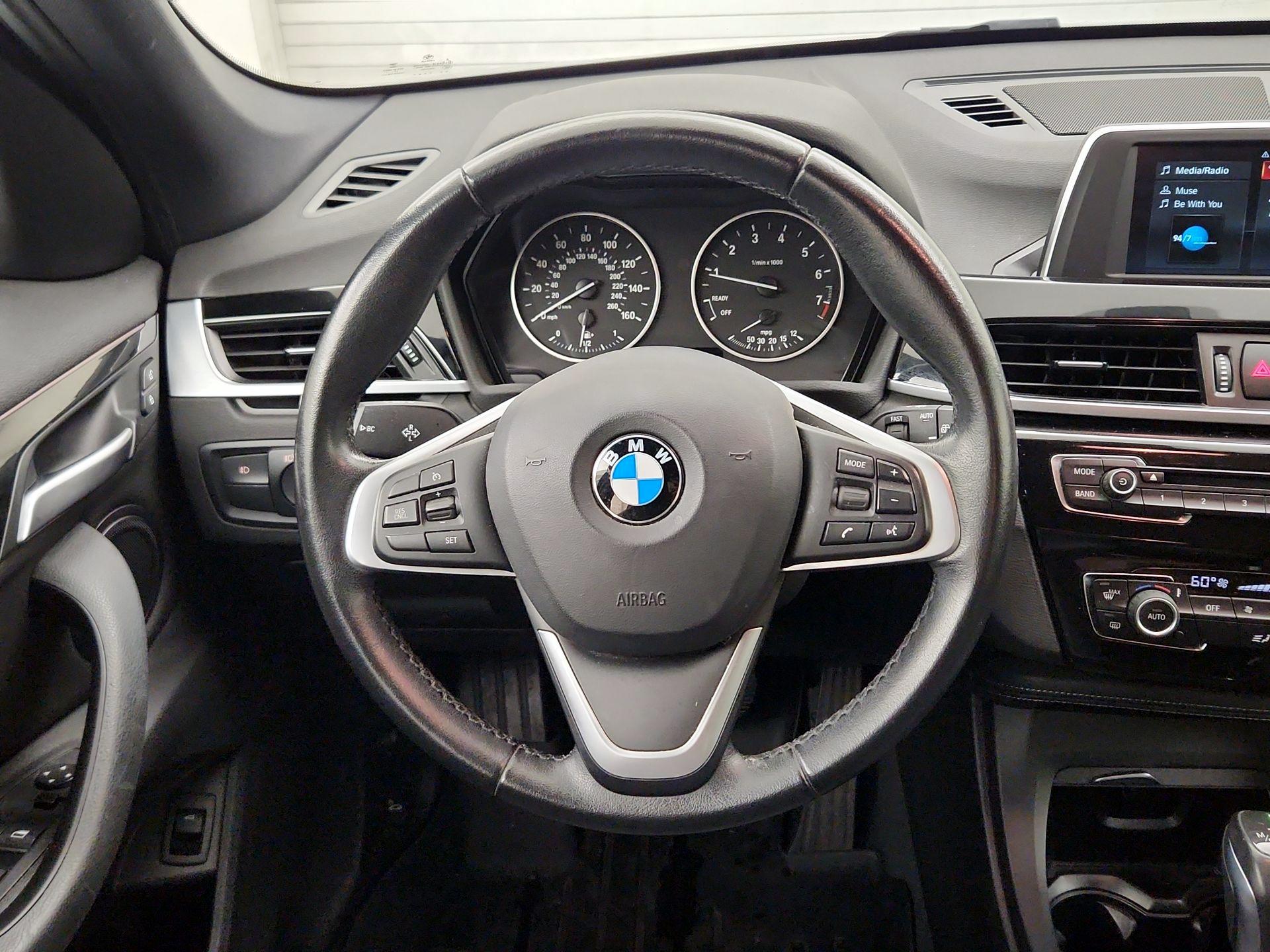 Thumbnail: 2018 BMW X1 - 10