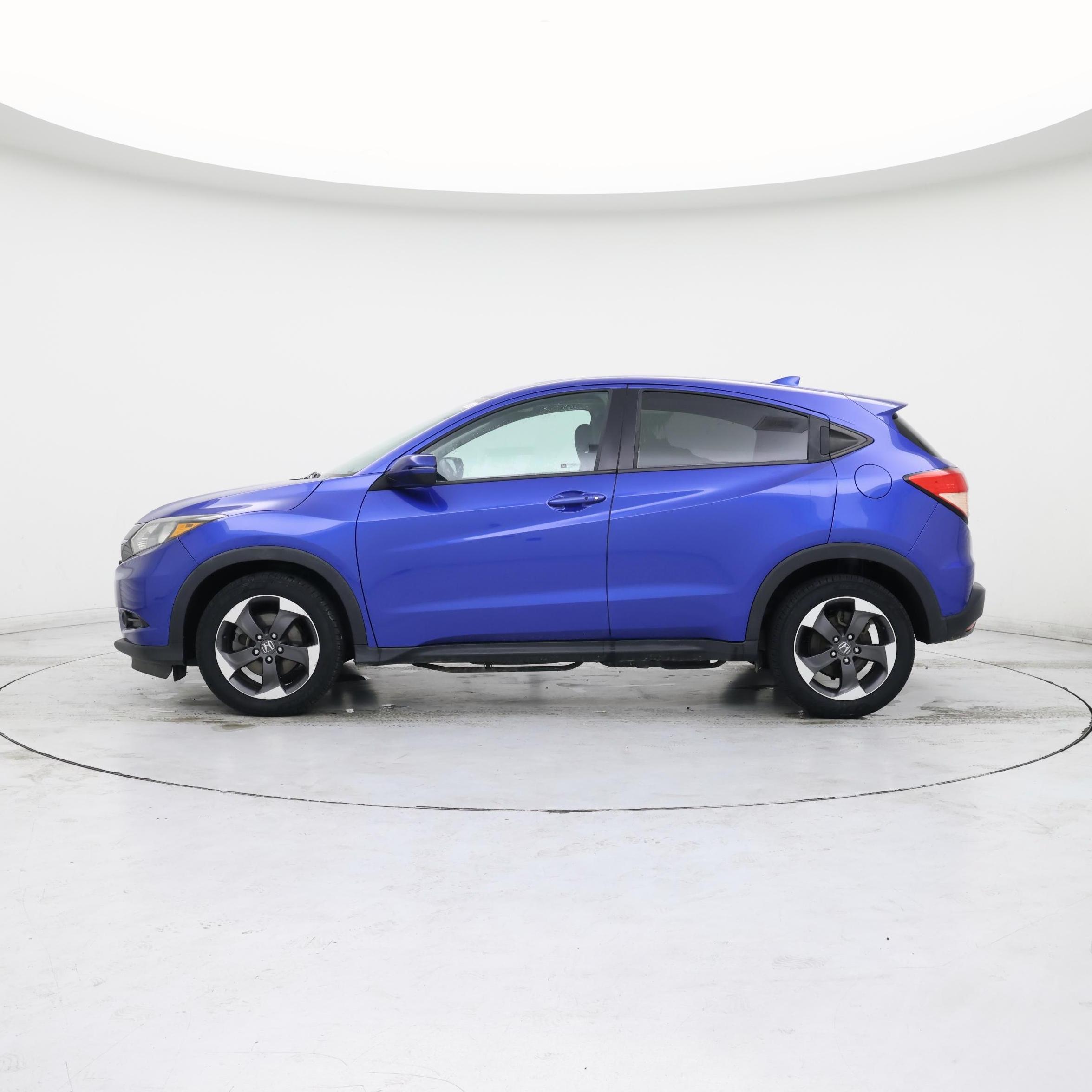 Thumbnail: 2018 Honda HR-V - 3