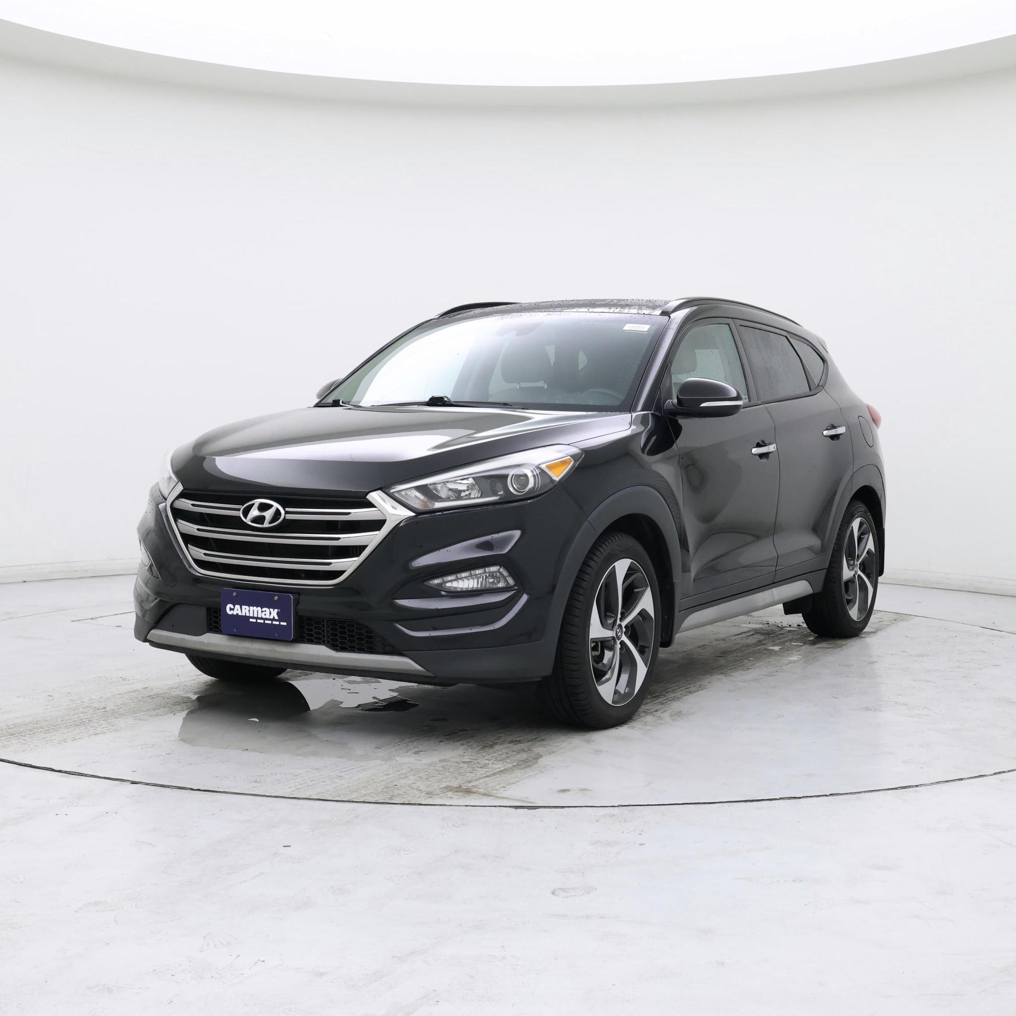 Thumbnail: 2017 Hyundai Tucson - 4