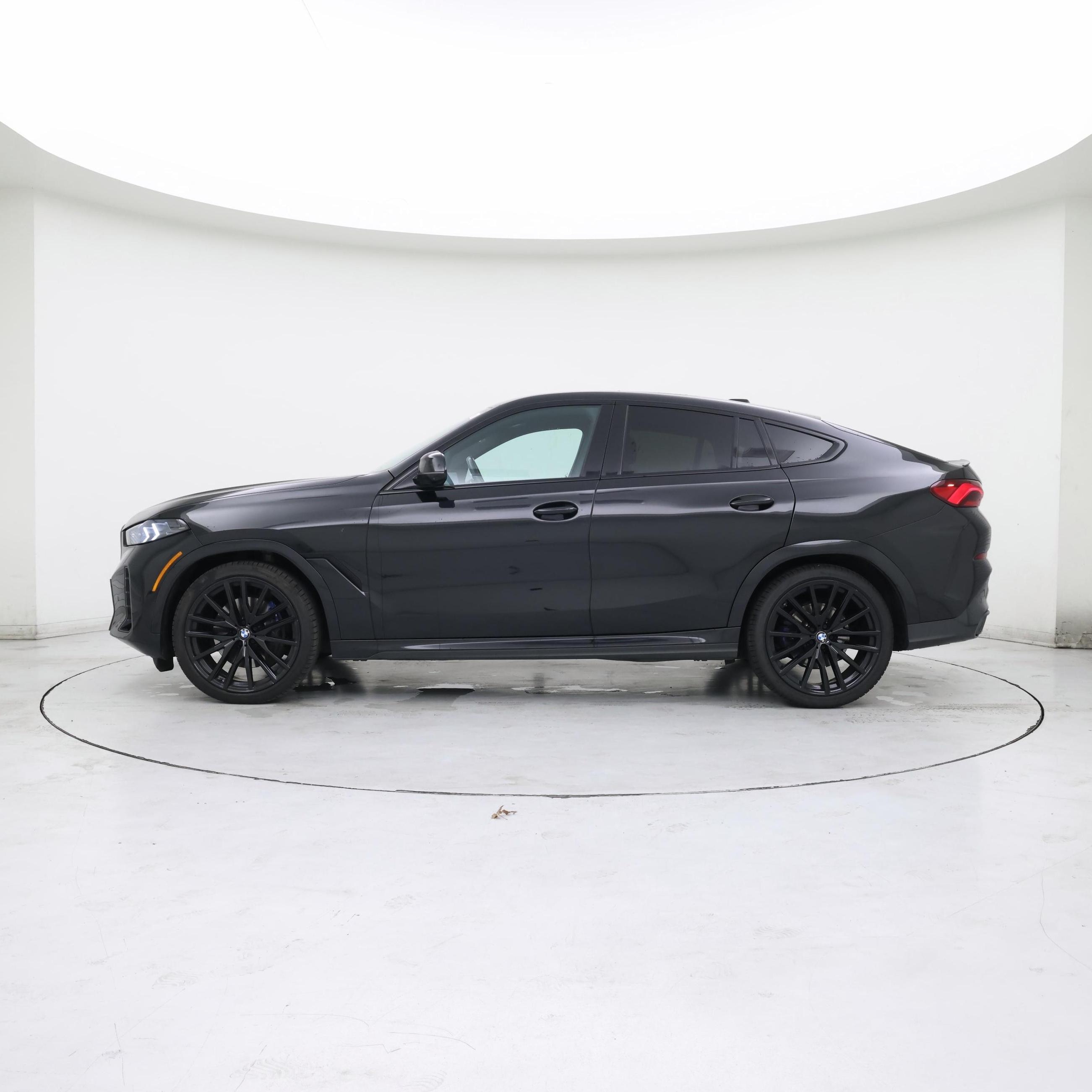 Thumbnail: 2024 BMW X6 - 3