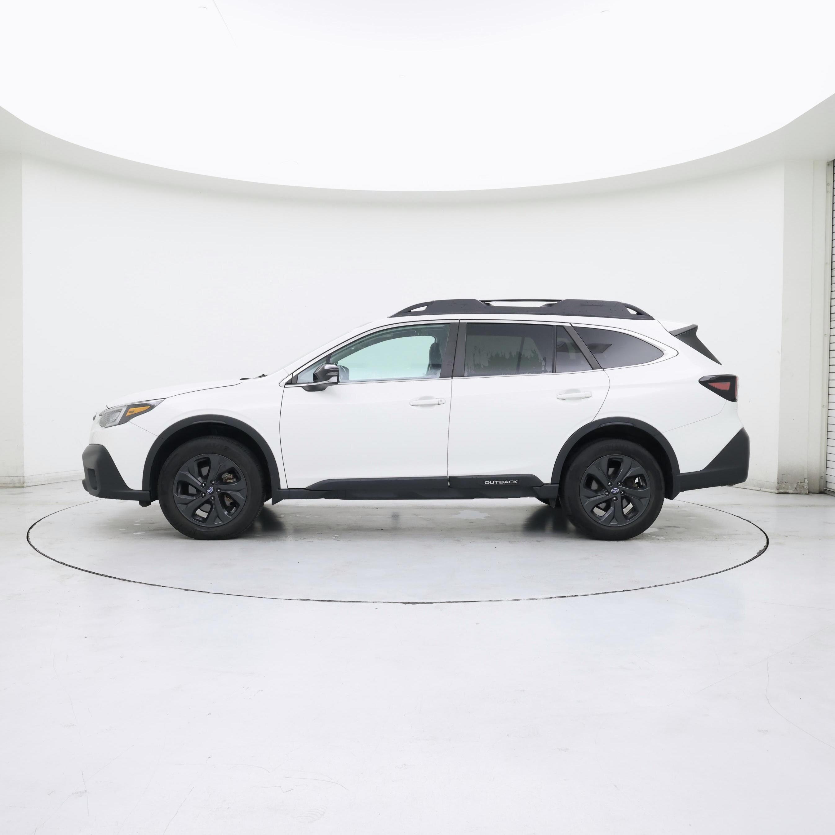 Thumbnail: 2021 Subaru Outback - 3
