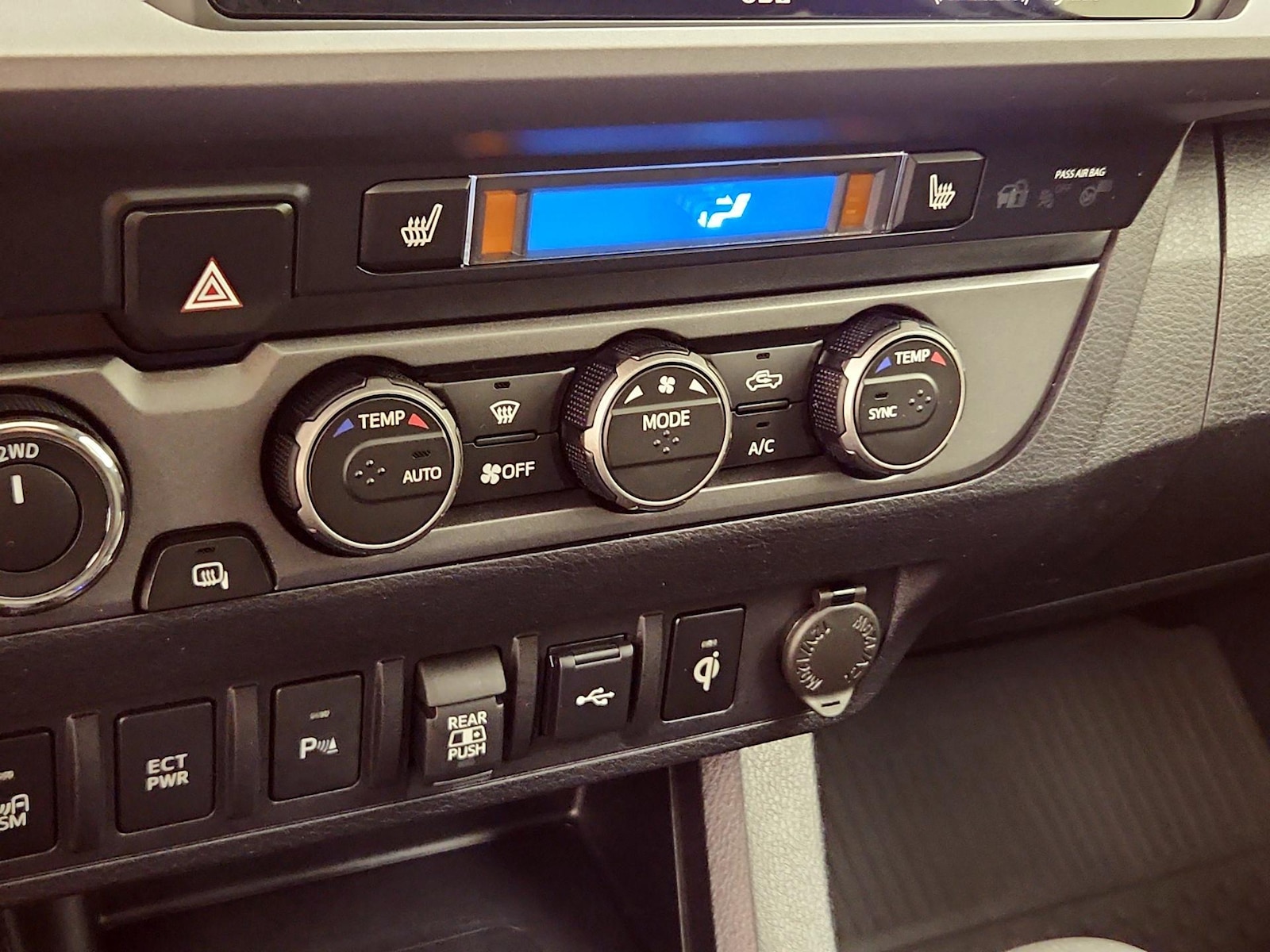2022 Toyota Tacoma TRD Off Road - Photo 18