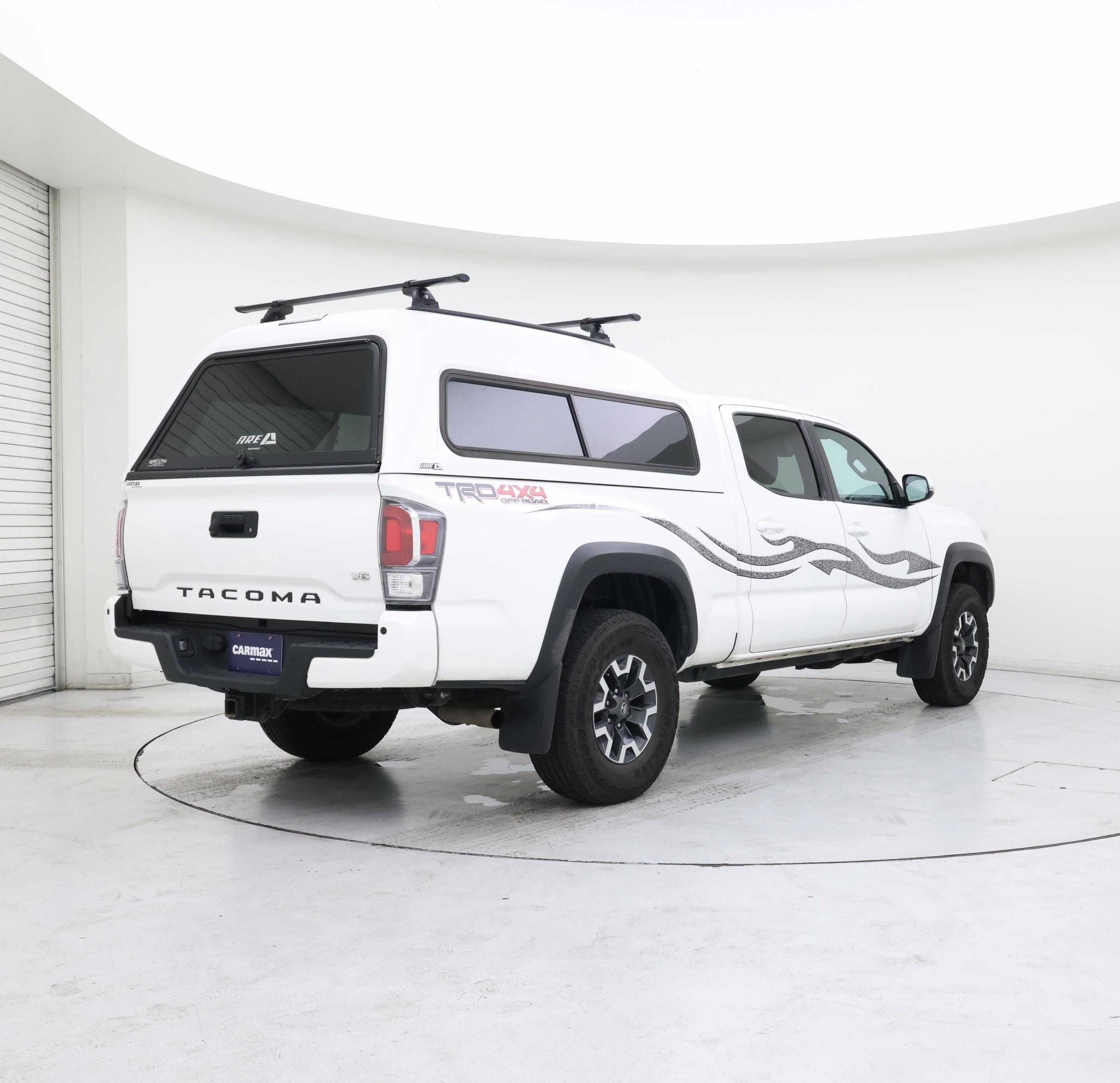 Thumbnail: 2022 Toyota Tacoma - 8