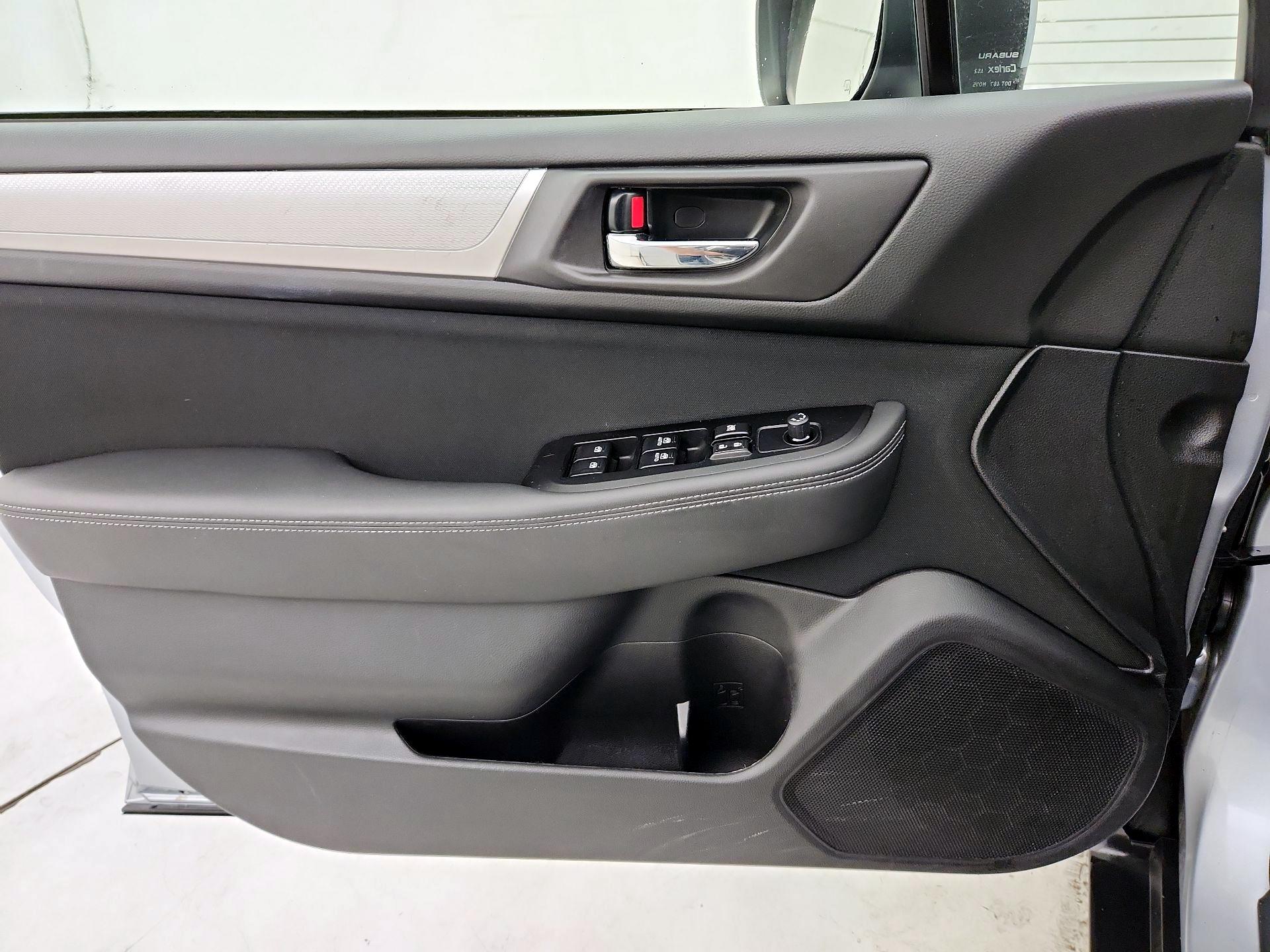 Thumbnail: 2019 Subaru Outback - 12