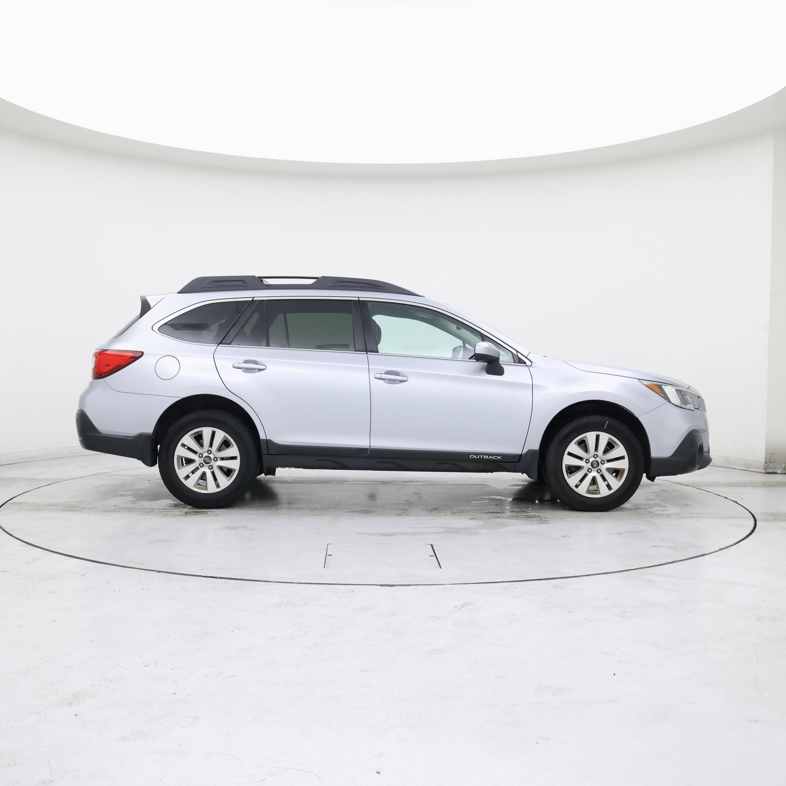Thumbnail: 2019 Subaru Outback - 7