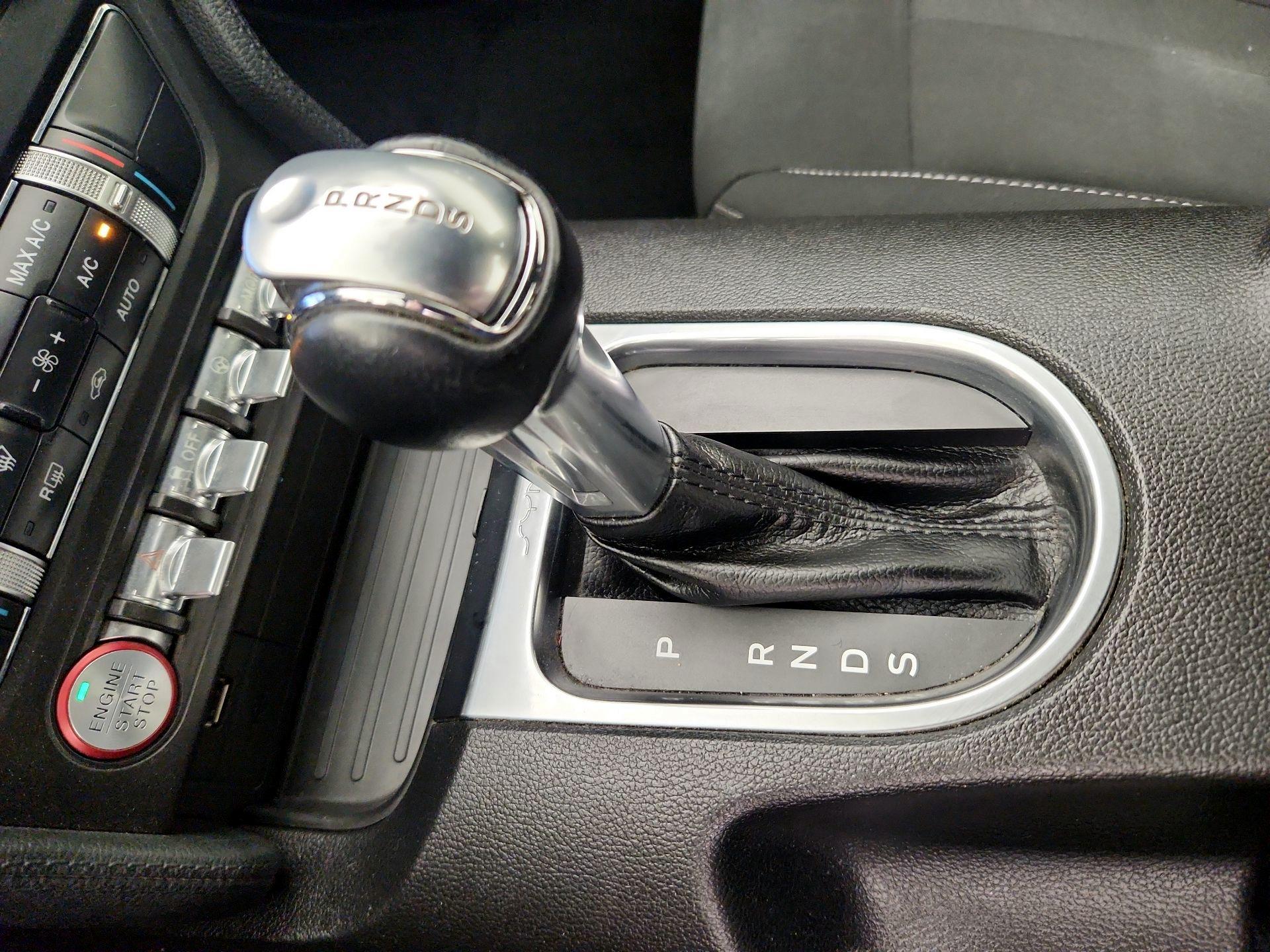 Thumbnail: 2019 Ford Mustang - 17