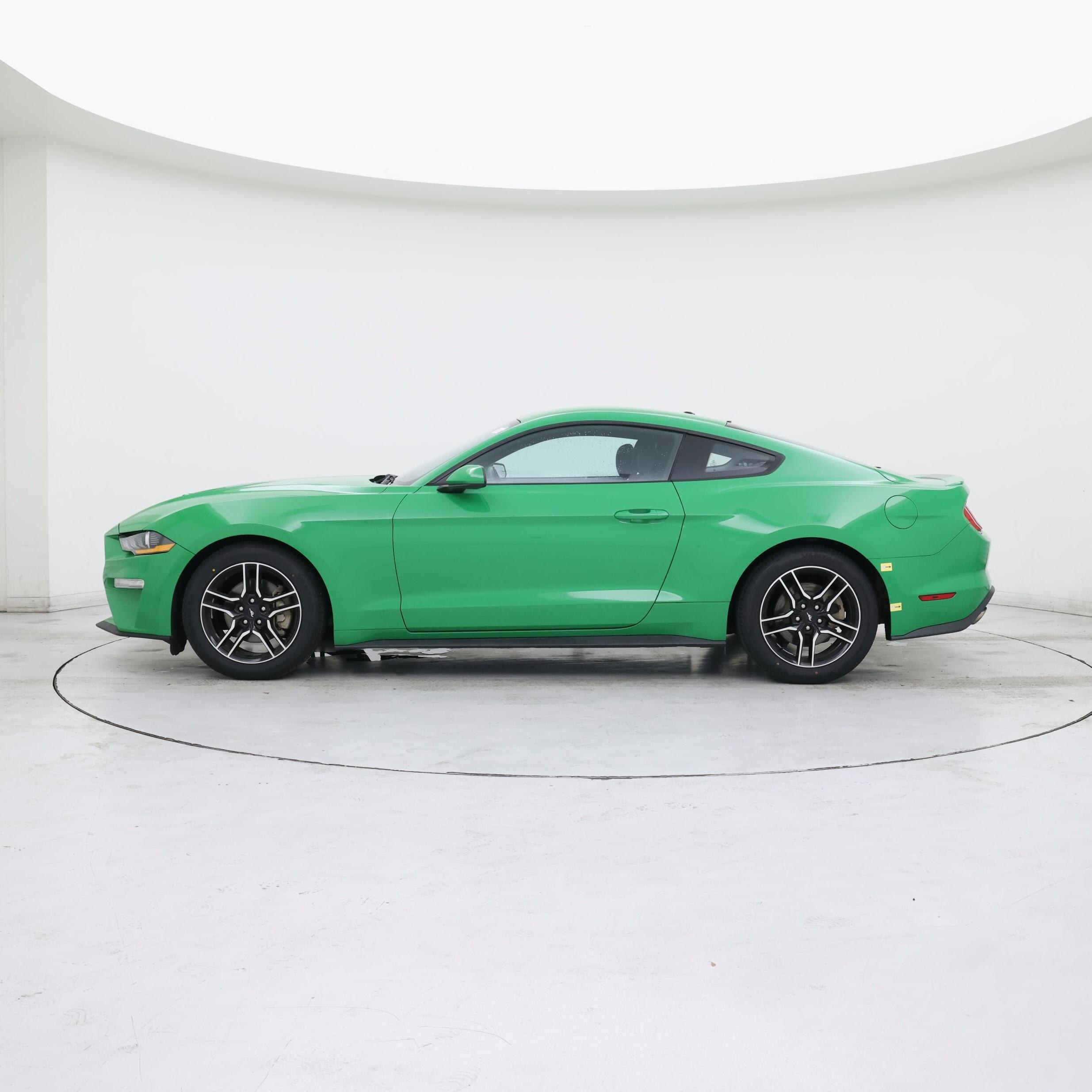 Thumbnail: 2019 Ford Mustang - 3