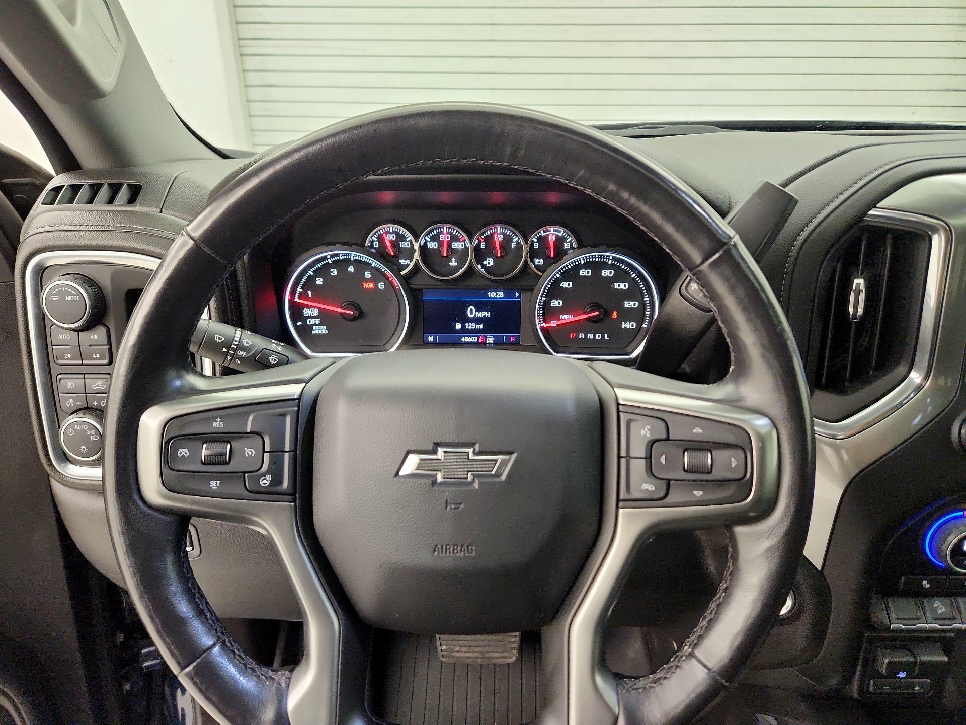 Thumbnail: 2021 Chevrolet Silverado 1500 - 10