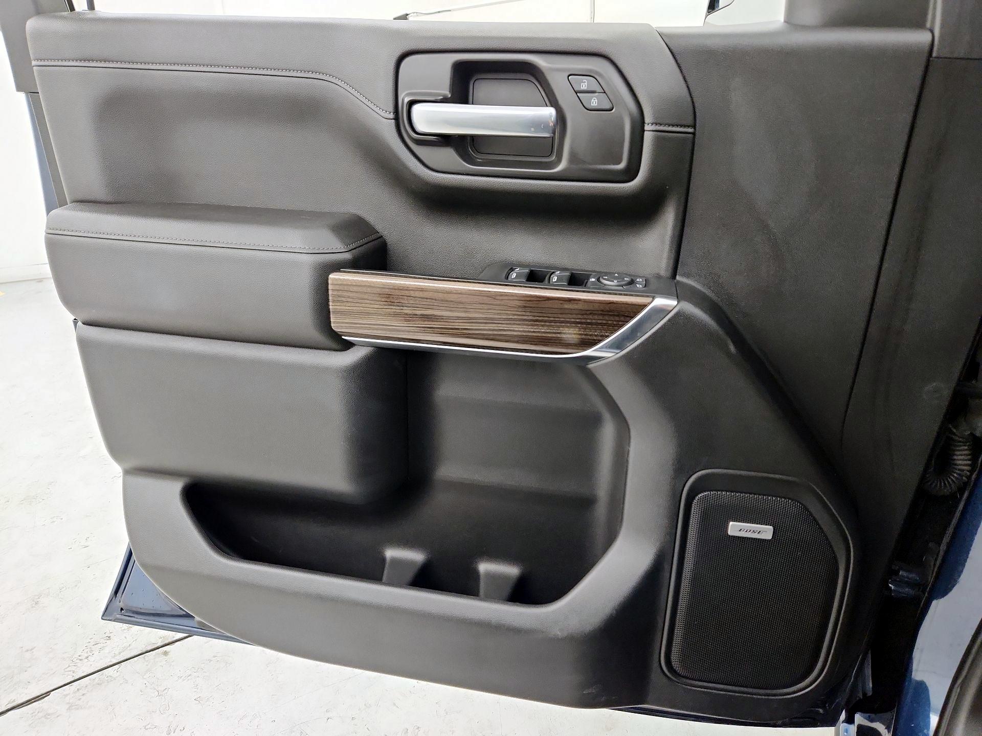Thumbnail: 2021 Chevrolet Silverado 1500 - 12