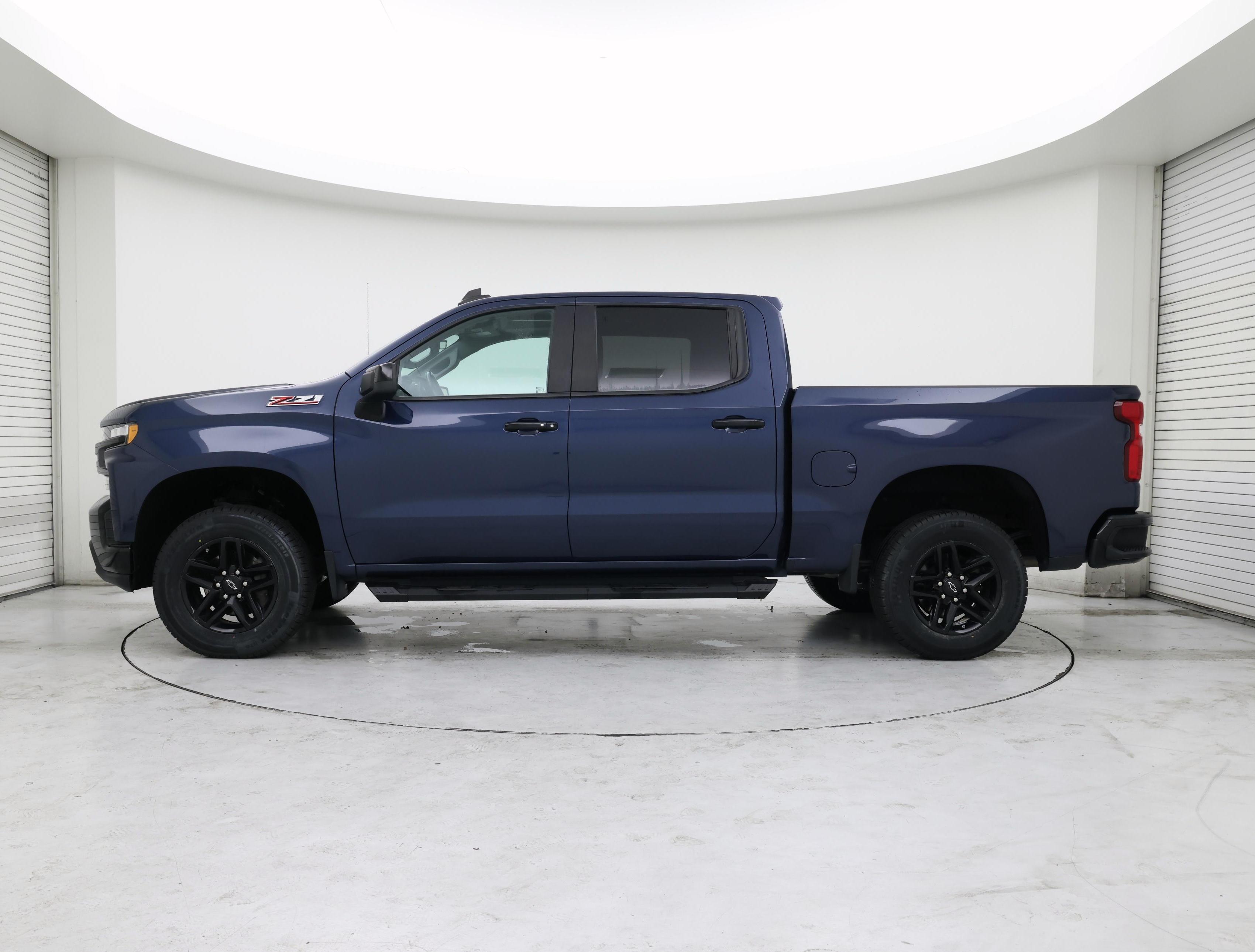 Thumbnail: 2021 Chevrolet Silverado 1500 - 3