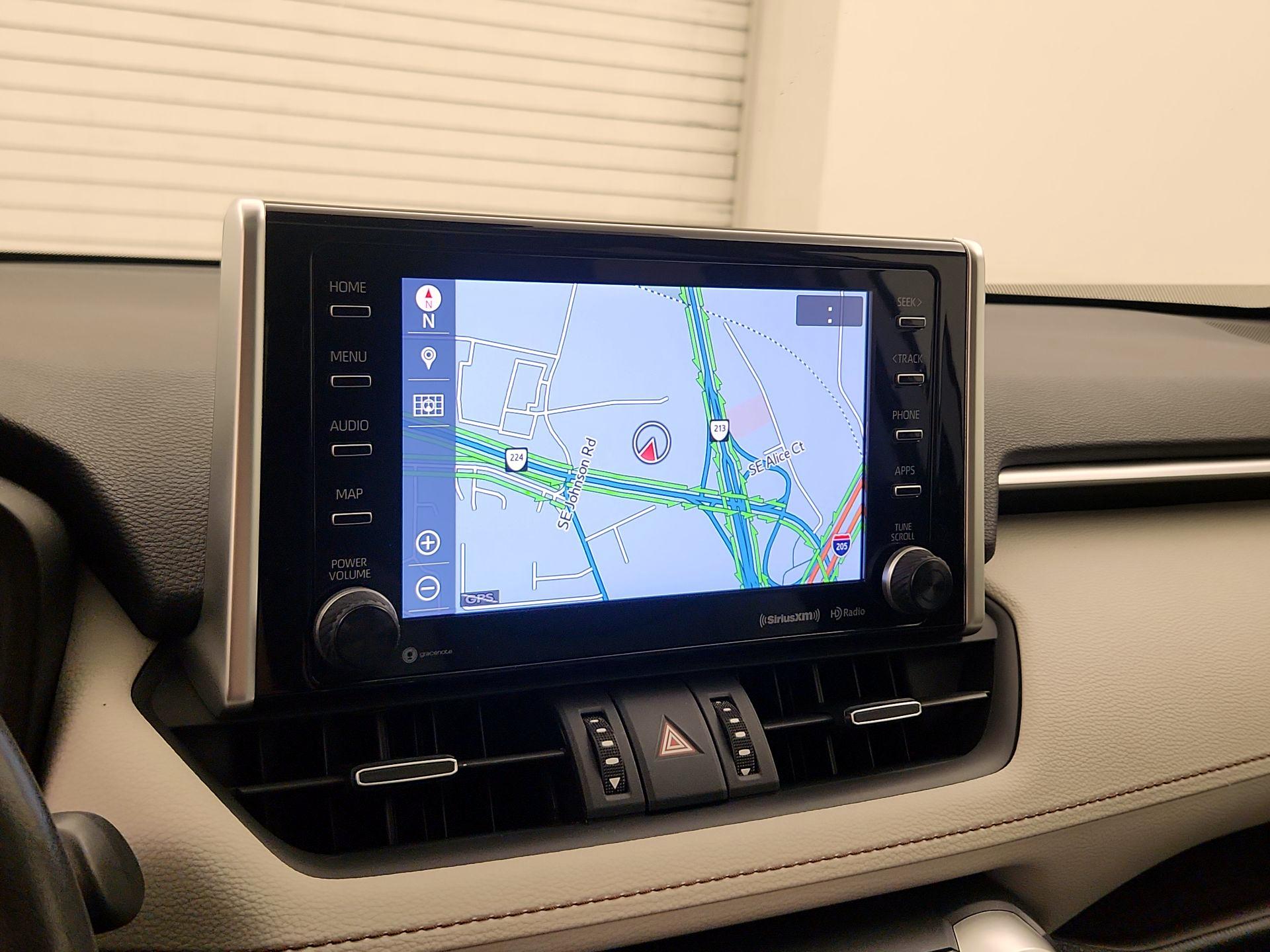 Thumbnail: 2019 Toyota RAV4 - 14