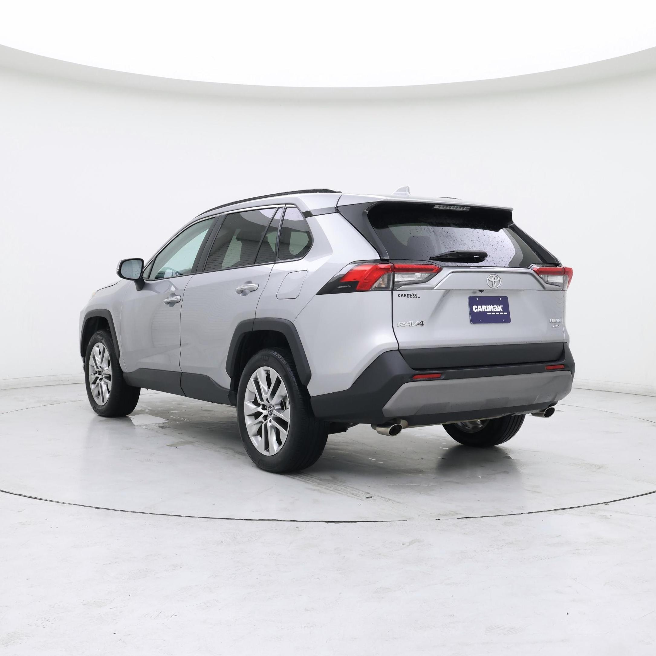 Thumbnail: 2019 Toyota RAV4 - 2