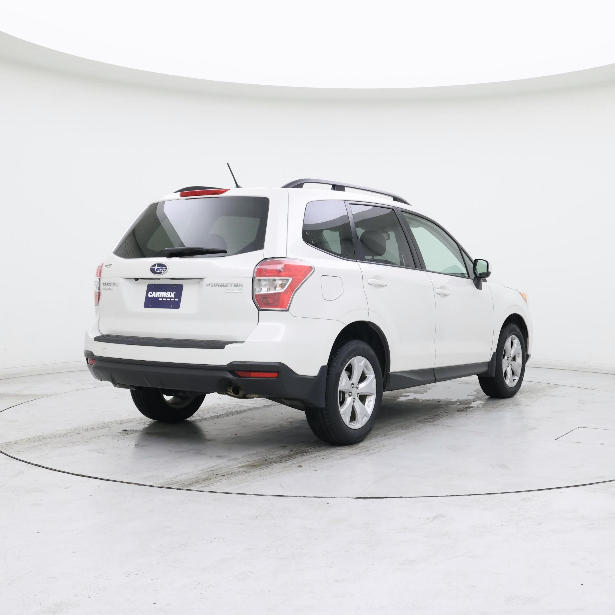 Thumbnail: 2015 Subaru Forester - 8