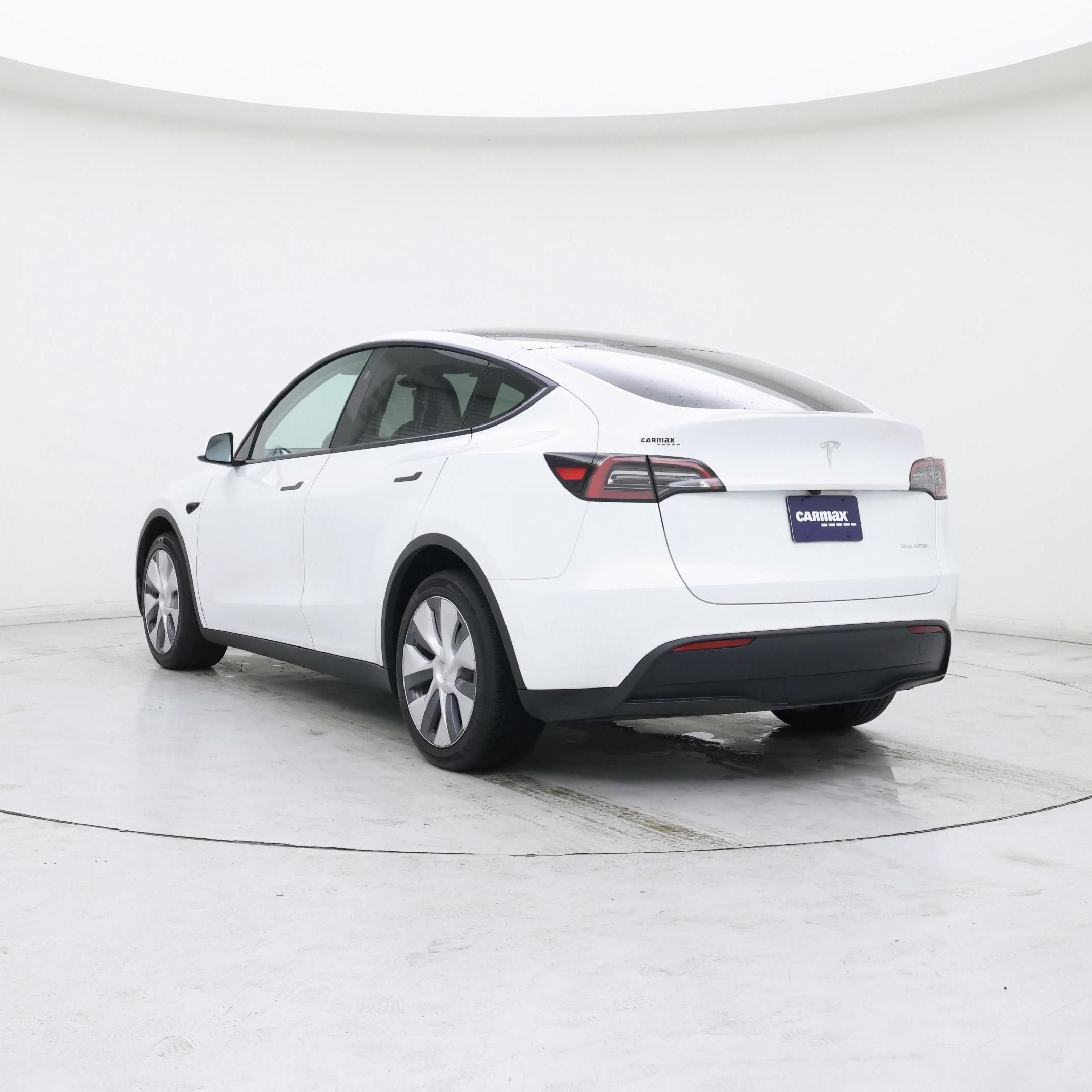 Thumbnail: 2023 Tesla Model Y - 2