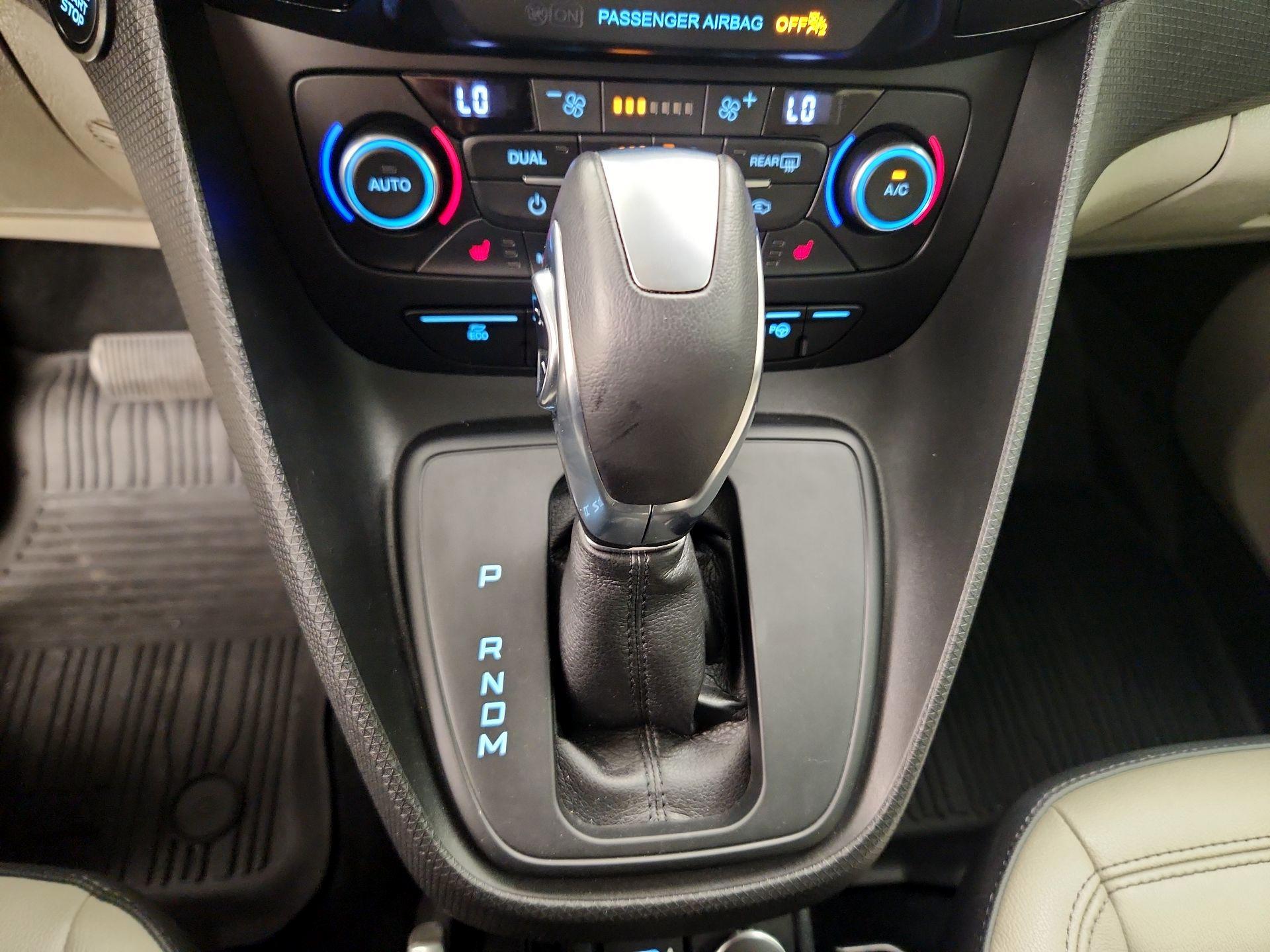 Thumbnail: 2020 Ford Transit Series - 18