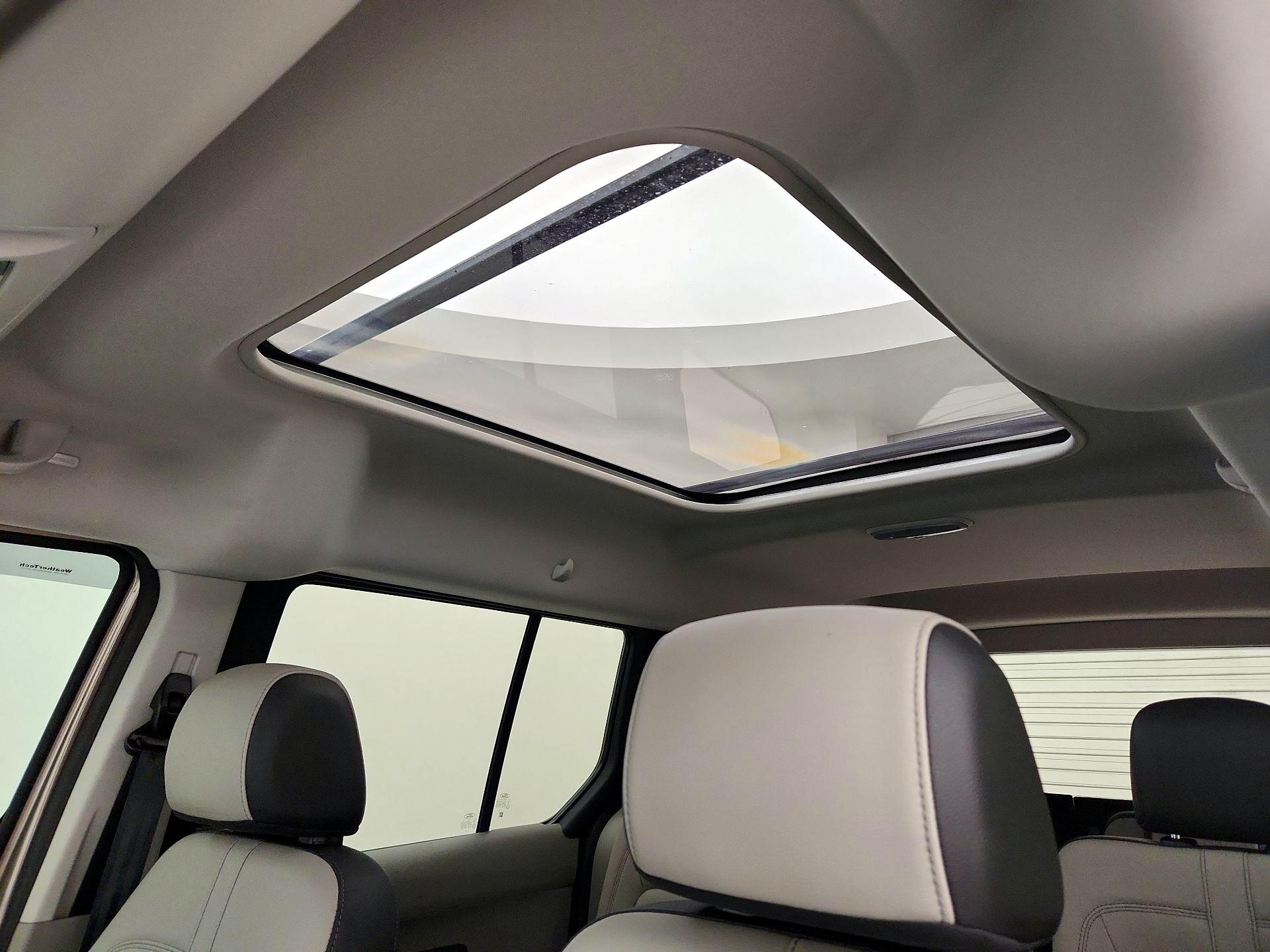 Thumbnail: 2020 Ford Transit Series - 20