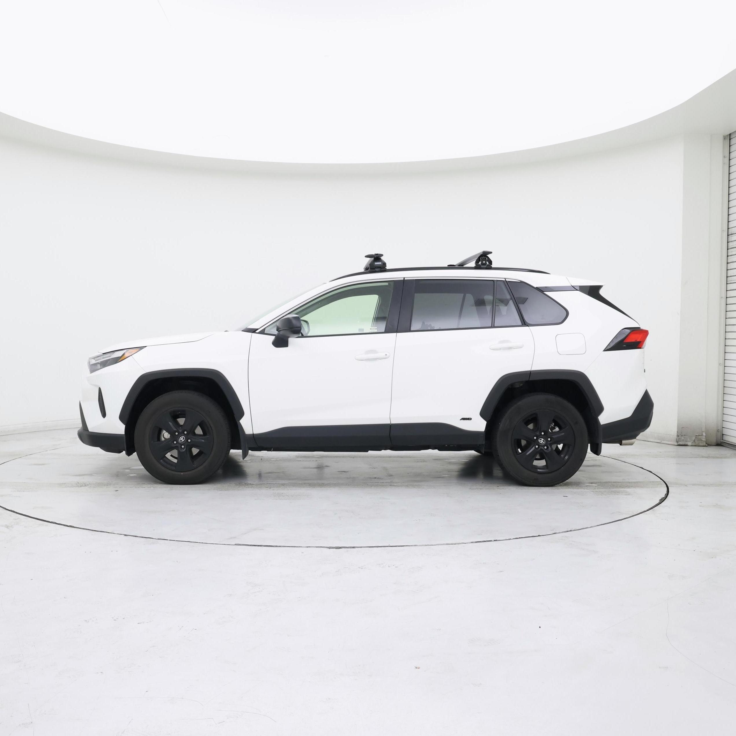 Thumbnail: 2024 Toyota RAV4 - 3